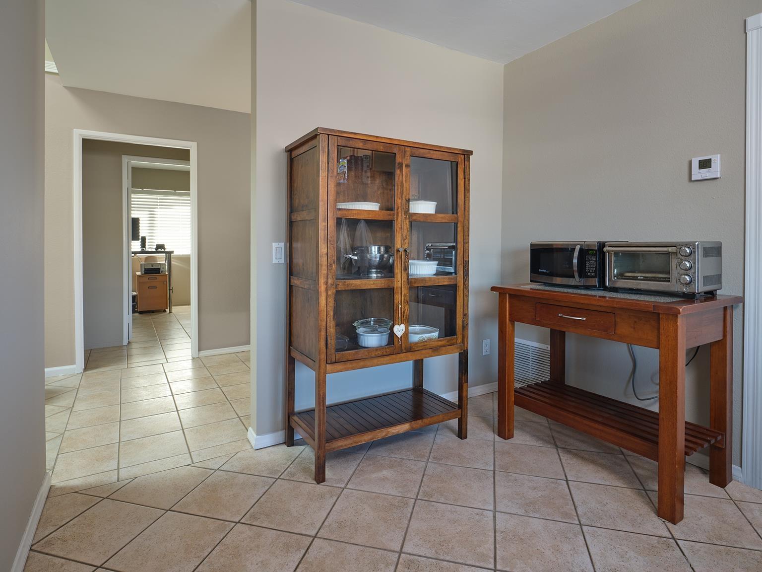 Detail Gallery Image 14 of 45 For 7949  Deerfield St, San Diego,  CA 92120 - 3 Beds | 2 Baths