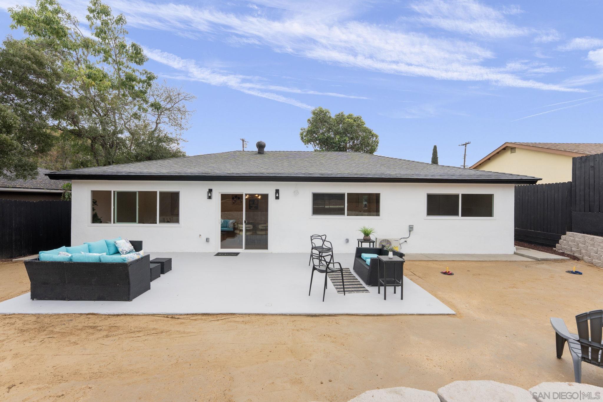 Detail Gallery Image 25 of 33 For 1519  Arthur Neal Ct, Lemon Grove,  CA 91945 - 3 Beds | 2 Baths