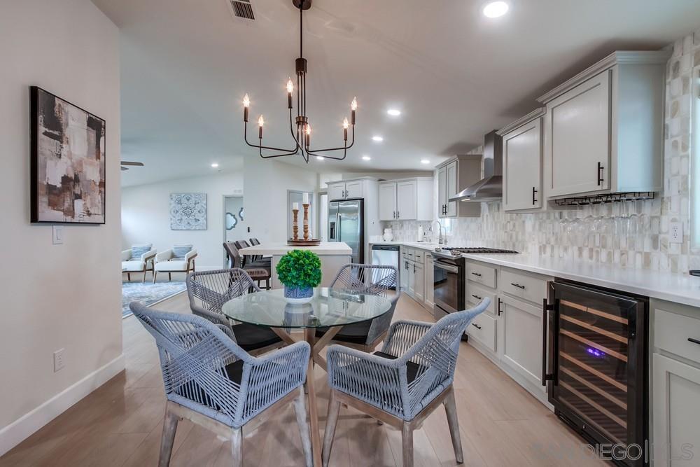 Detail Gallery Image 6 of 69 For 1401  El Norte Pkwy Spc 25  Spc 25,  San Marcos,  CA 92069 - 3 Beds | 2 Baths