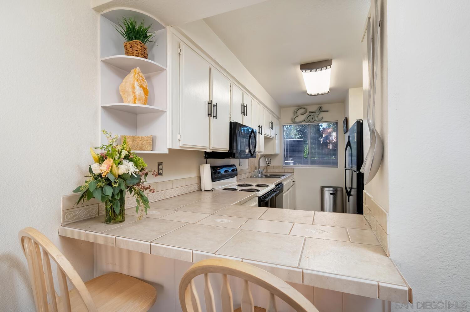 Detail Gallery Image 6 of 33 For 1630  Grandon Ave, San Marcos,  CA 92078 - 2 Beds | 1/1 Baths