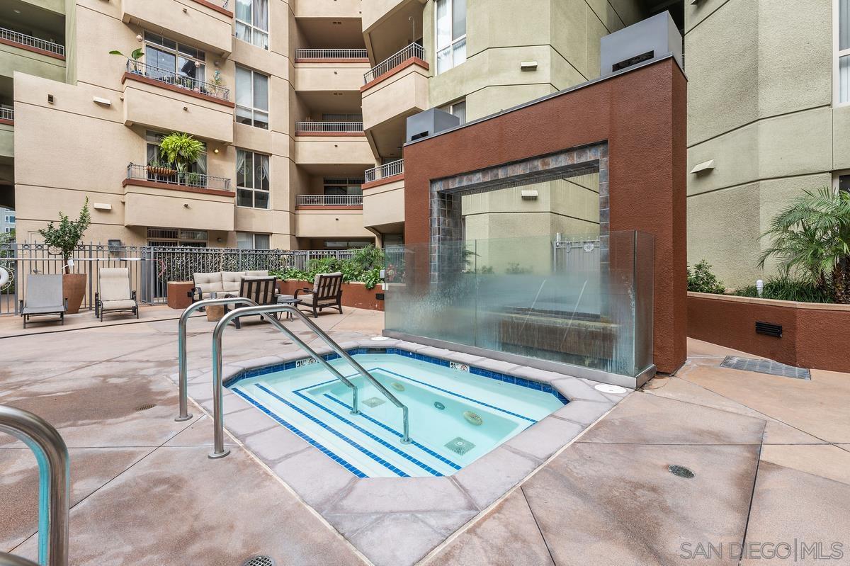 Detail Gallery Image 32 of 42 For 1501  Front St  #523,  San Diego,  CA 92101 - 3 Beds | 2 Baths