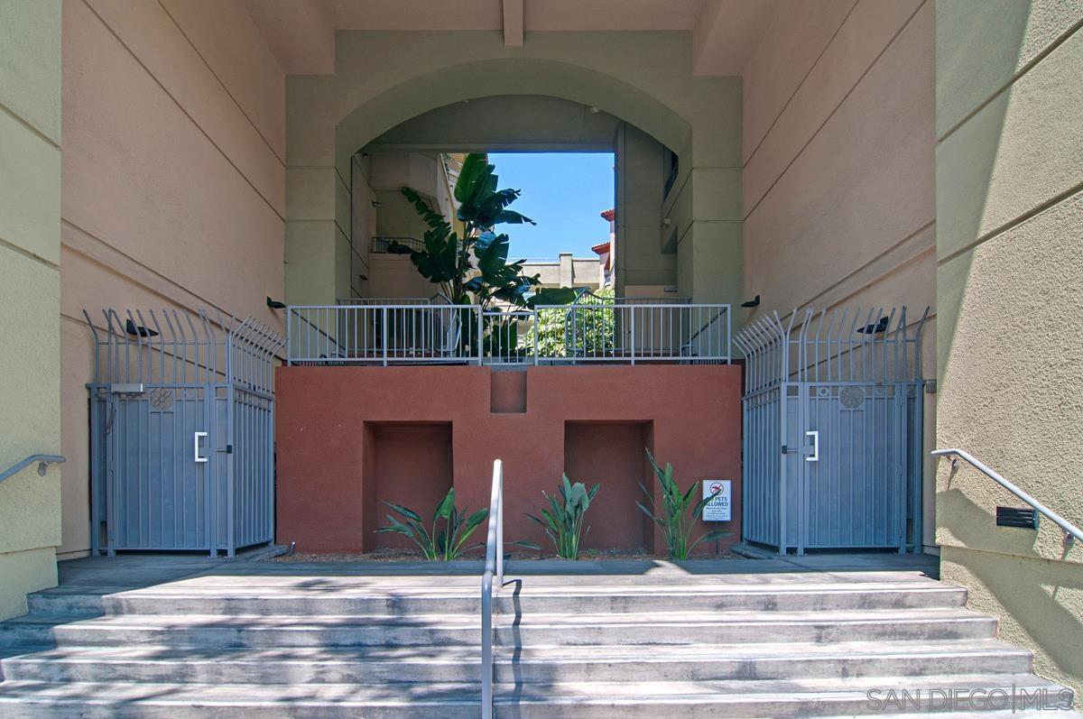 Detail Gallery Image 36 of 42 For 1501  Front St  #523,  San Diego,  CA 92101 - 3 Beds | 2 Baths