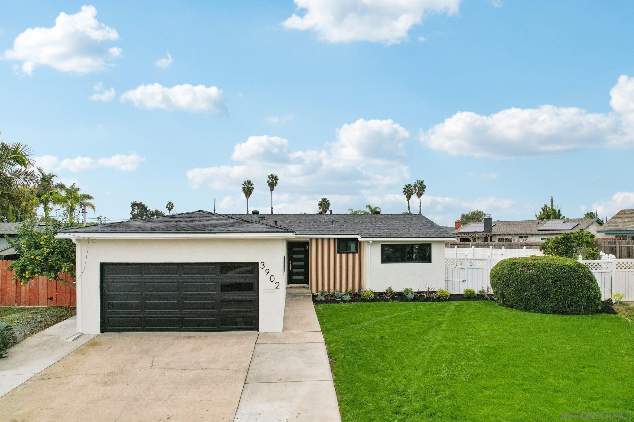 Front Image Thumbnail for SD260001752