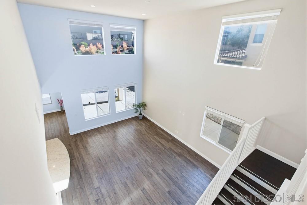 Detail Gallery Image 30 of 62 For 1513  Avila Ln, Vista,  CA 92083 - 5 Beds | 3/1 Baths