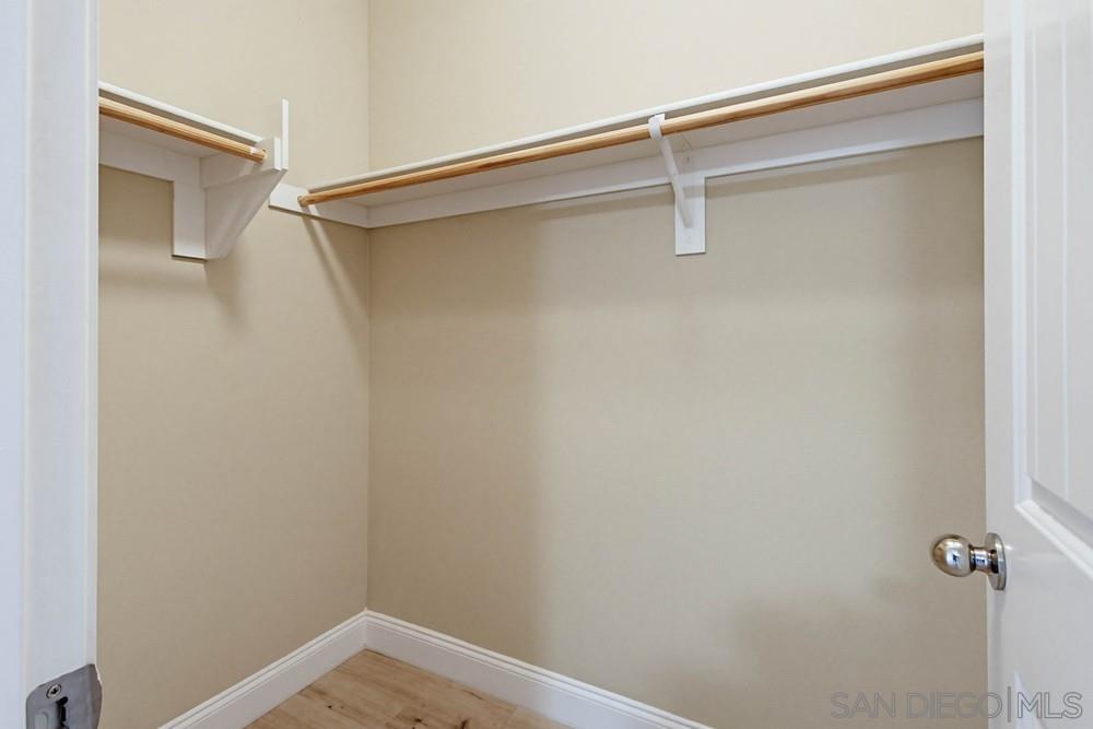 Detail Gallery Image 37 of 62 For 1513  Avila Ln, Vista,  CA 92083 - 5 Beds | 3/1 Baths