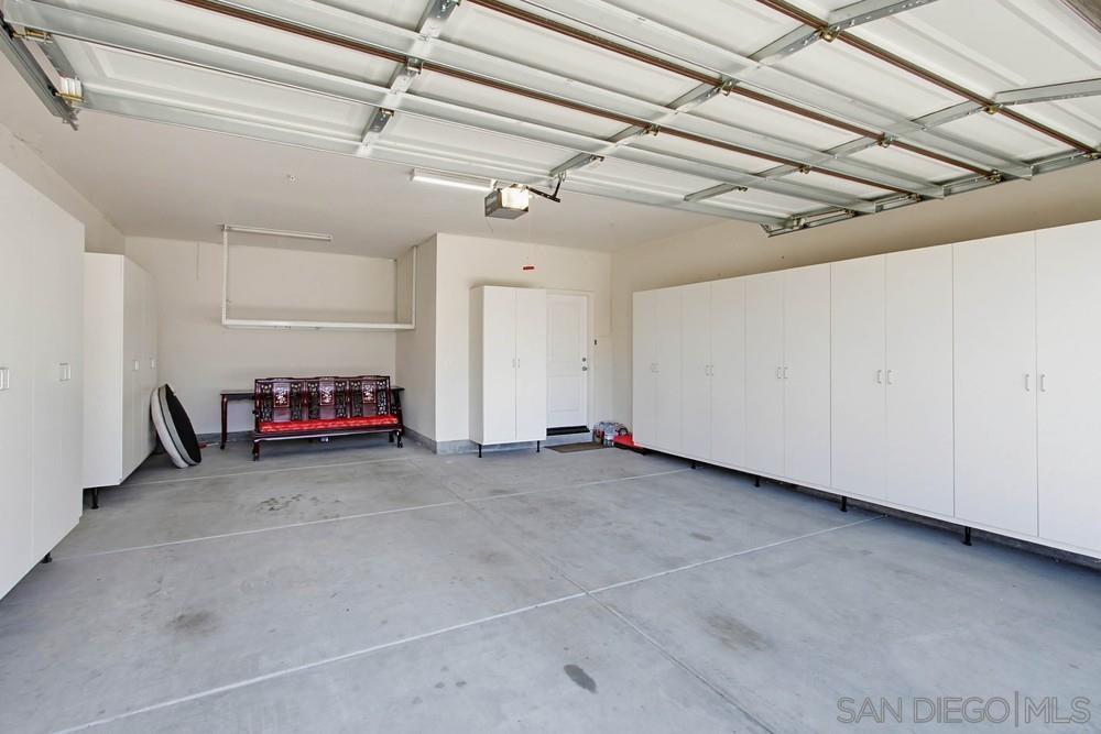 Detail Gallery Image 47 of 62 For 1513  Avila Ln, Vista,  CA 92083 - 5 Beds | 3/1 Baths