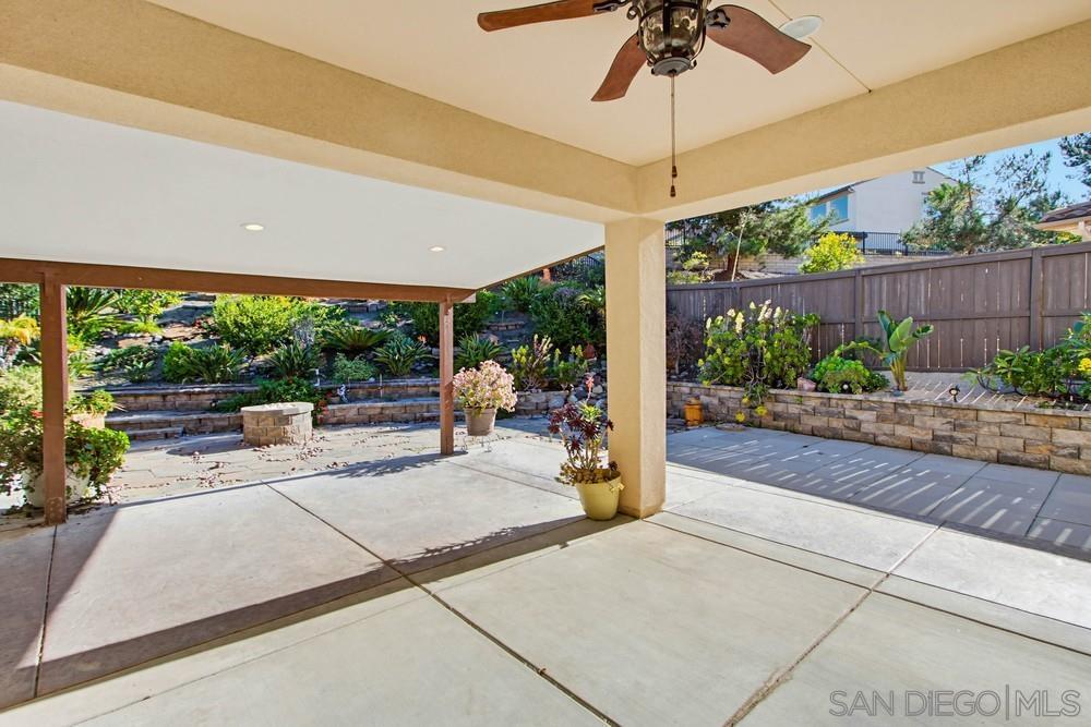 Detail Gallery Image 49 of 62 For 1513  Avila Ln, Vista,  CA 92083 - 5 Beds | 3/1 Baths