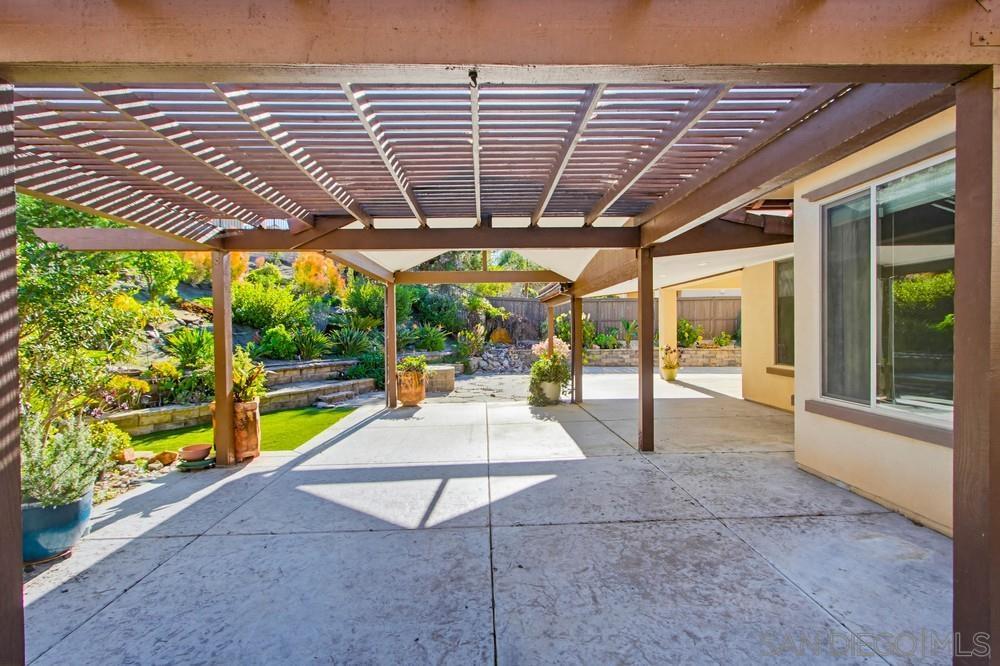 Detail Gallery Image 56 of 62 For 1513  Avila Ln, Vista,  CA 92083 - 5 Beds | 3/1 Baths