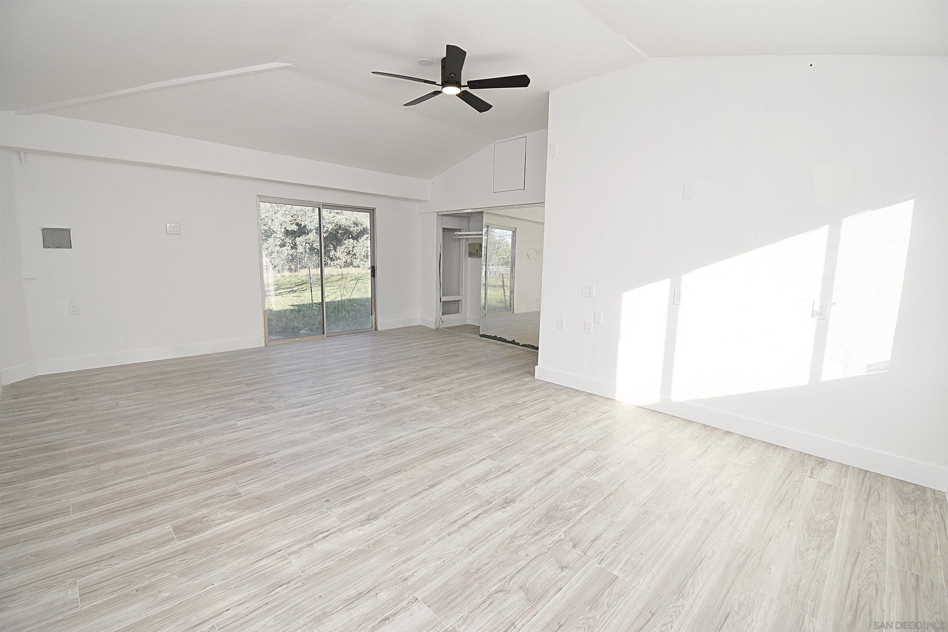 Detail Gallery Image 21 of 59 For 401  Washington Street, Ramona,  CA 92065 - 4 Beds | 1 Baths