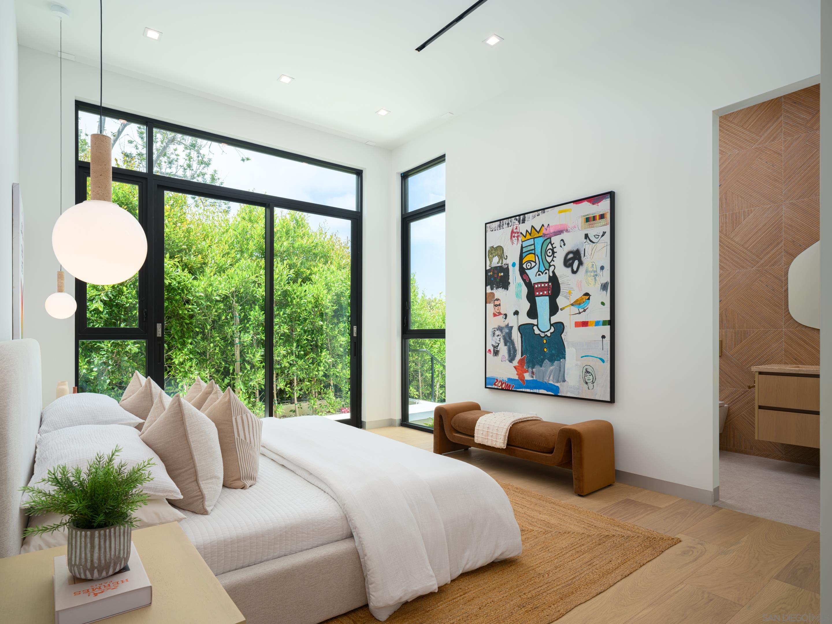 Detail Gallery Image 29 of 53 For 6283  La Jolla Scenic Drive S, La Jolla,  CA 92037 - 8 Beds | 7/2 Baths