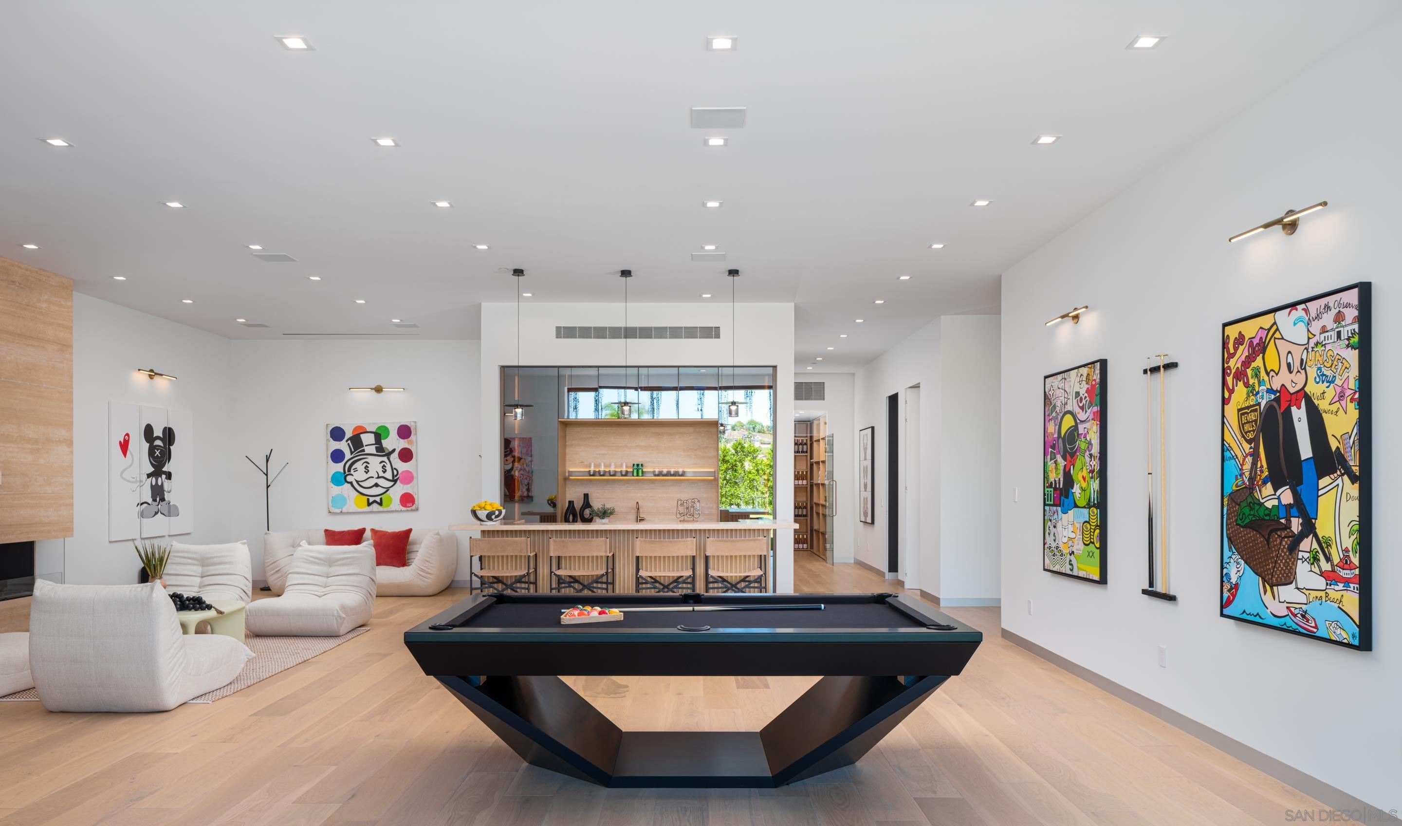 Detail Gallery Image 34 of 53 For 6283  La Jolla Scenic Drive S, La Jolla,  CA 92037 - 8 Beds | 7/2 Baths