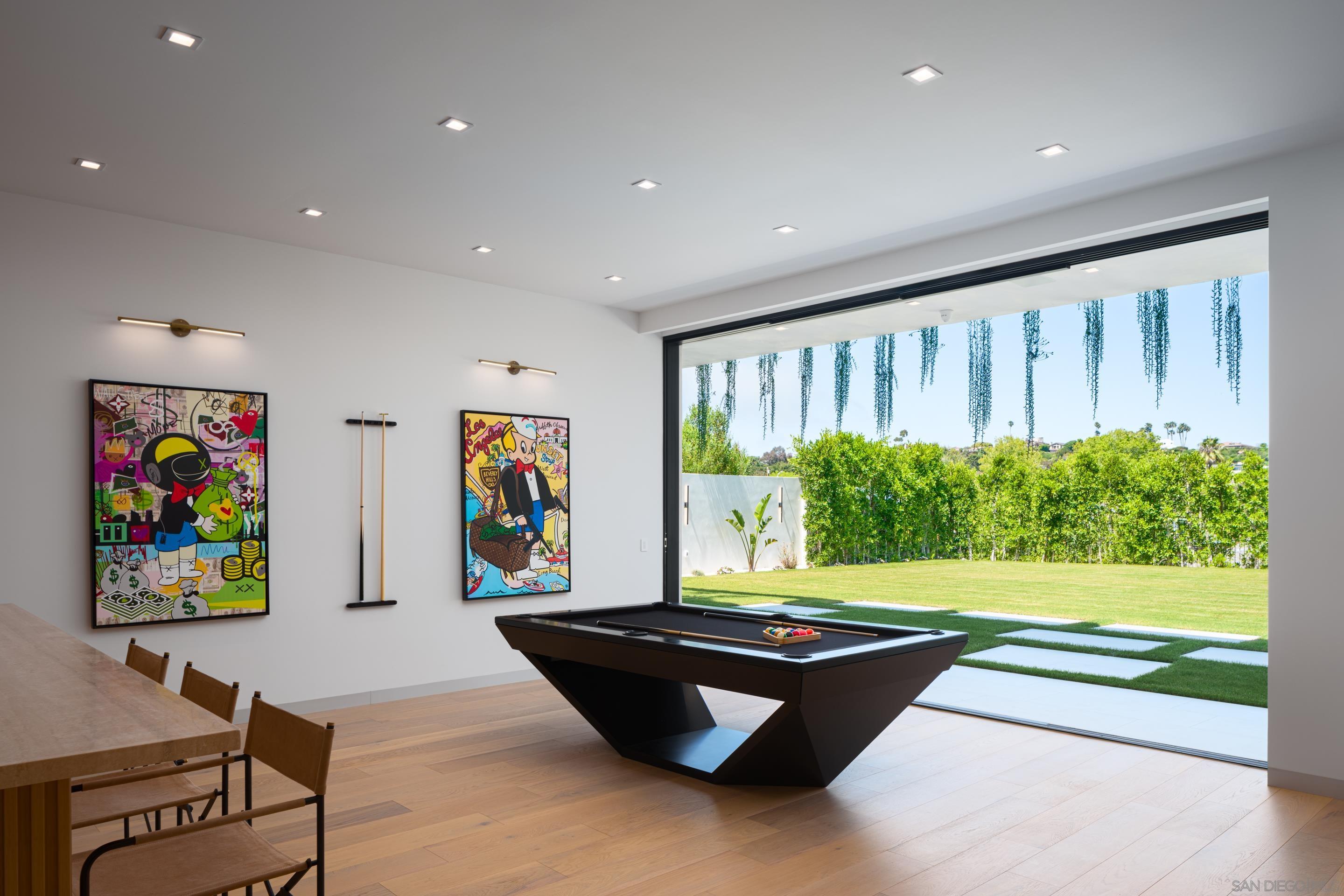 Detail Gallery Image 35 of 53 For 6283  La Jolla Scenic Drive S, La Jolla,  CA 92037 - 8 Beds | 7/2 Baths