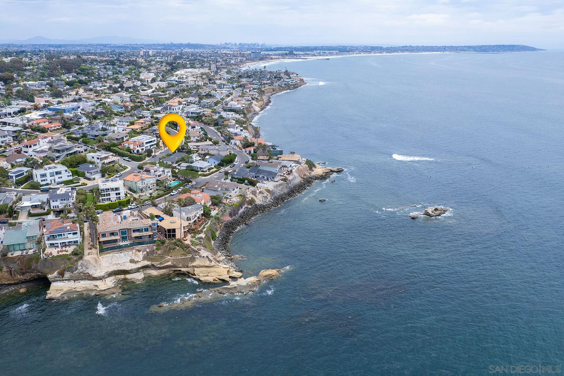 Detail Gallery Image 13 of 13 For 5664  Abalone Pl, La Jolla,  CA 92037 - 4 Beds | 2 Baths