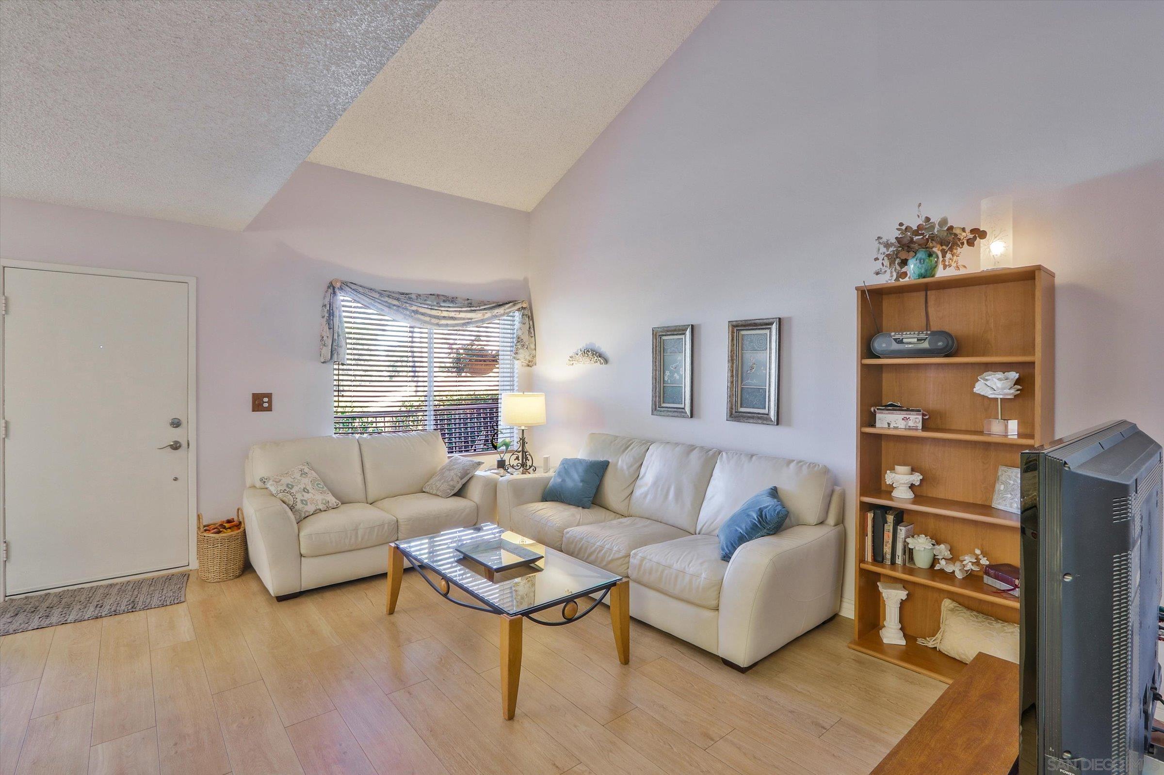 Detail Gallery Image 11 of 31 For 5430  Baltimore  #51,  La Mesa,  CA 91942 - 2 Beds | 1/1 Baths