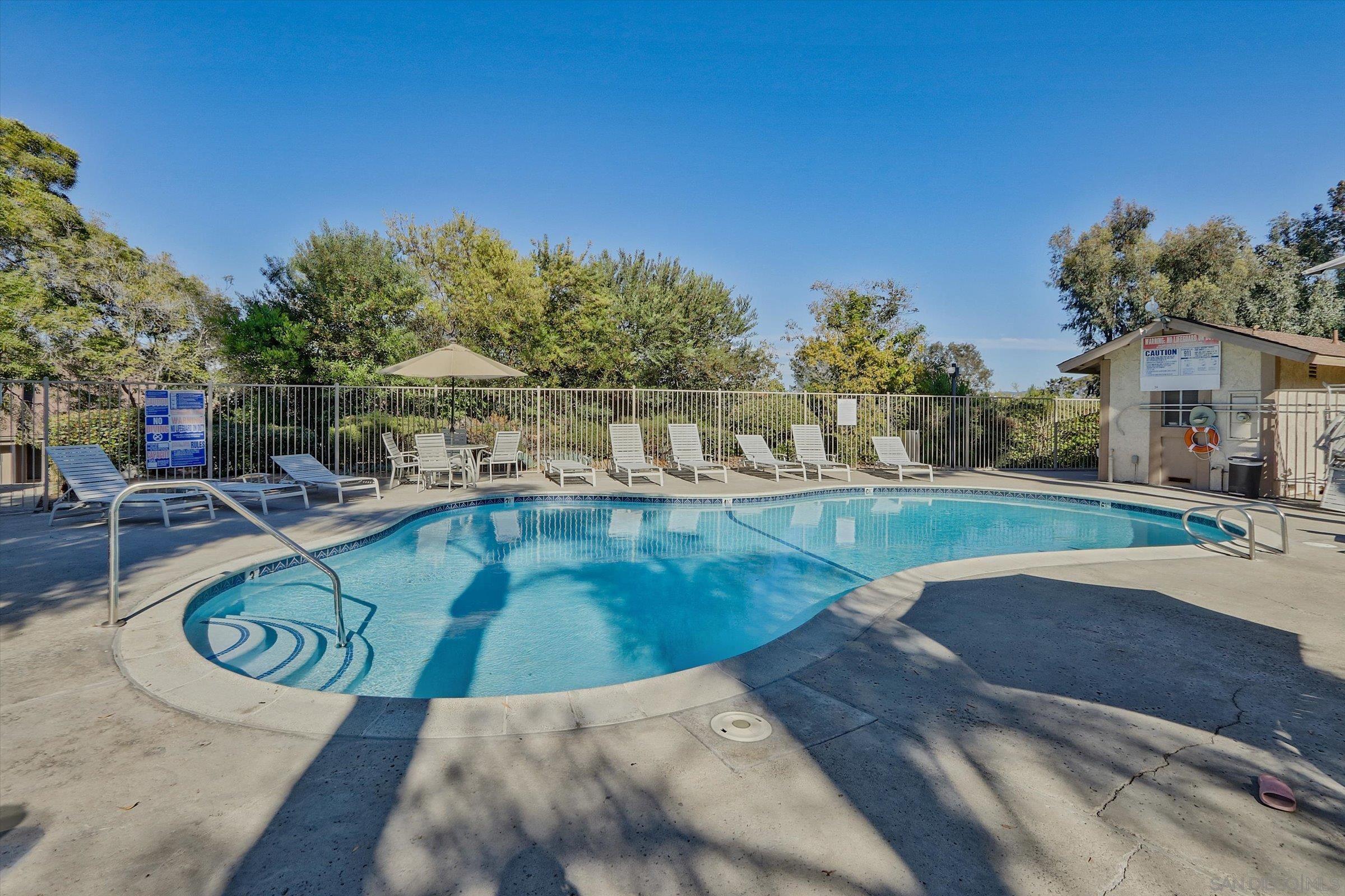 Detail Gallery Image 5 of 31 For 5430  Baltimore  #51,  La Mesa,  CA 91942 - 2 Beds | 1/1 Baths