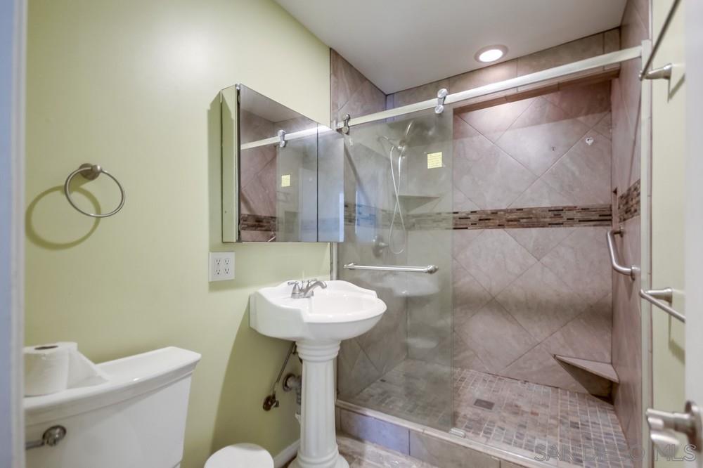 Detail Gallery Image 34 of 54 For 8749  Cottonwood Avenue, Santee,  CA 92071 - 3 Beds | 1/1 Baths