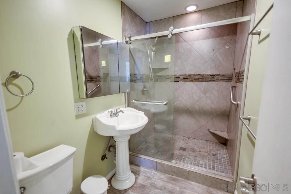 Detail Gallery Image 35 of 54 For 8749  Cottonwood Avenue, Santee,  CA 92071 - 3 Beds | 1/1 Baths