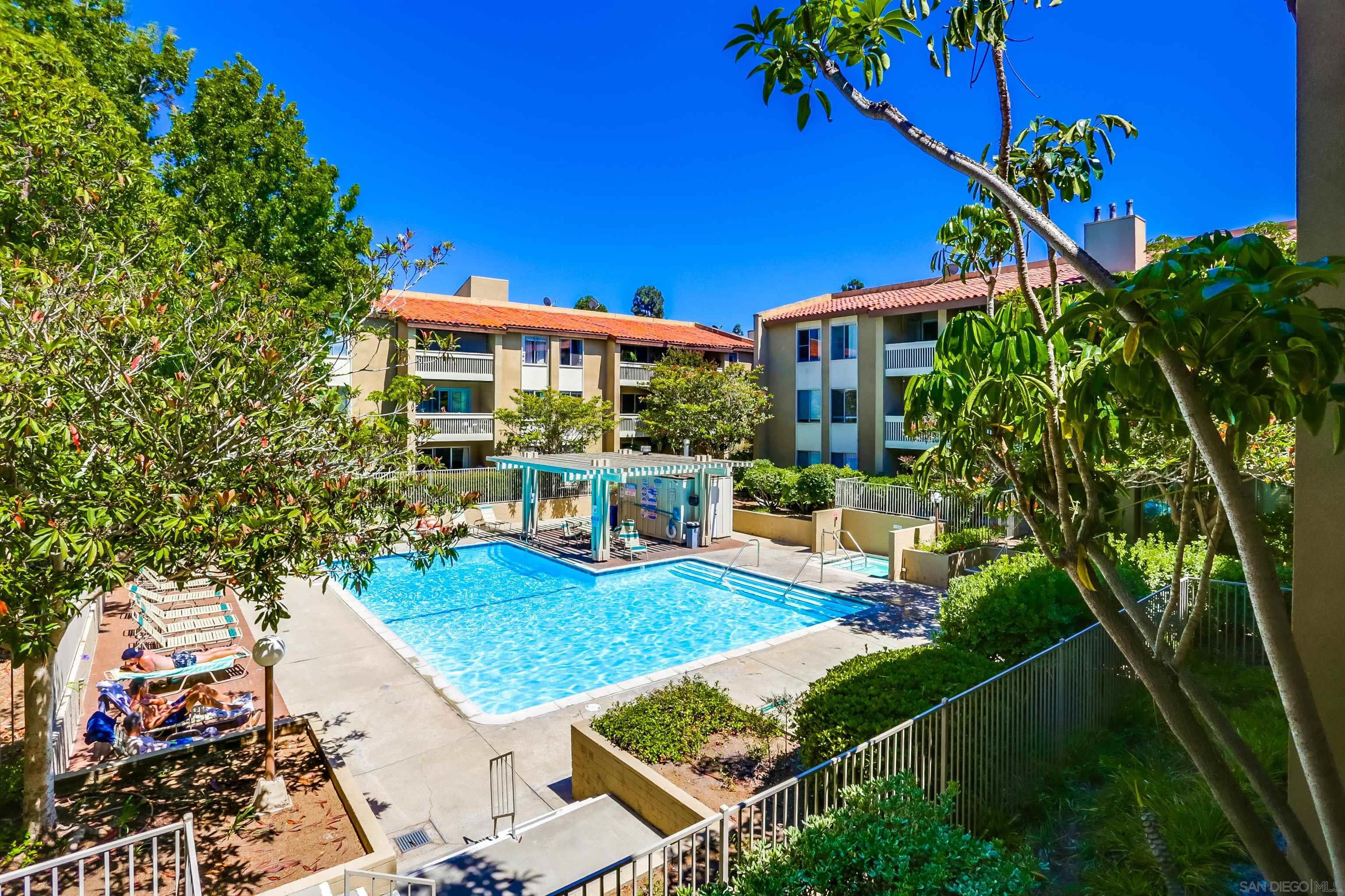 Detail Gallery Image 17 of 24 For 1775  Diamond St  #220,  San Diego,  CA 92109 - 2 Beds | 2 Baths