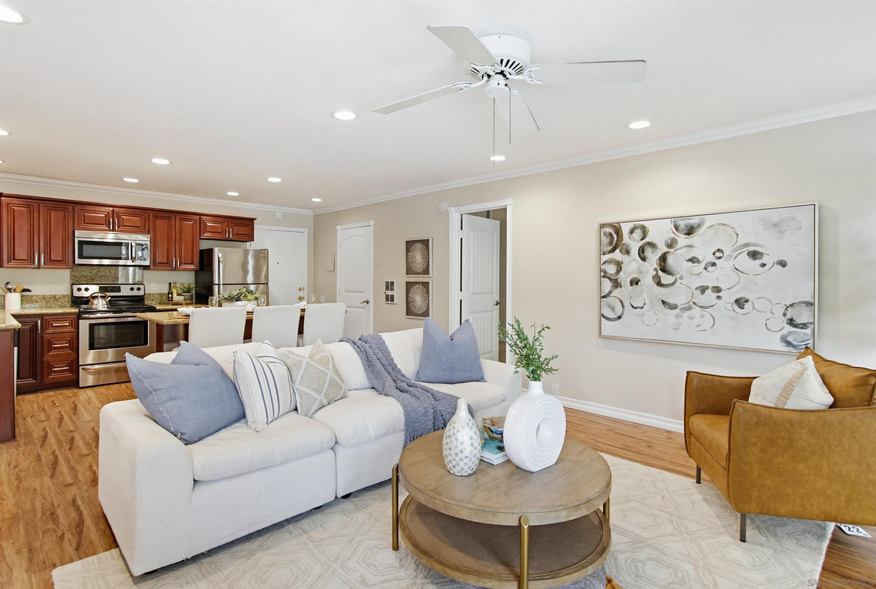 Detail Gallery Image 5 of 24 For 1775  Diamond St  #220,  San Diego,  CA 92109 - 2 Beds | 2 Baths