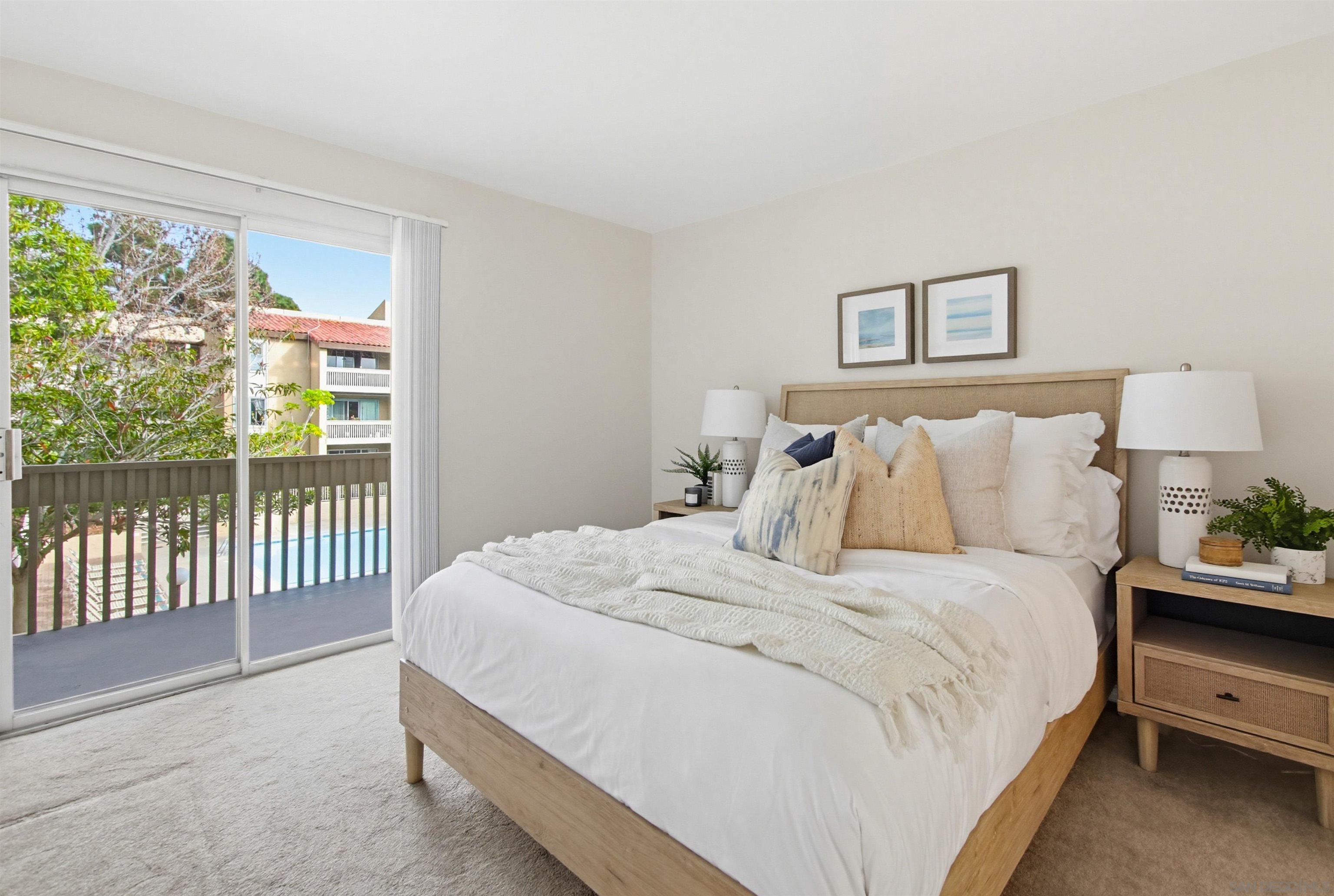 Detail Gallery Image 6 of 24 For 1775  Diamond St  #220,  San Diego,  CA 92109 - 2 Beds | 2 Baths