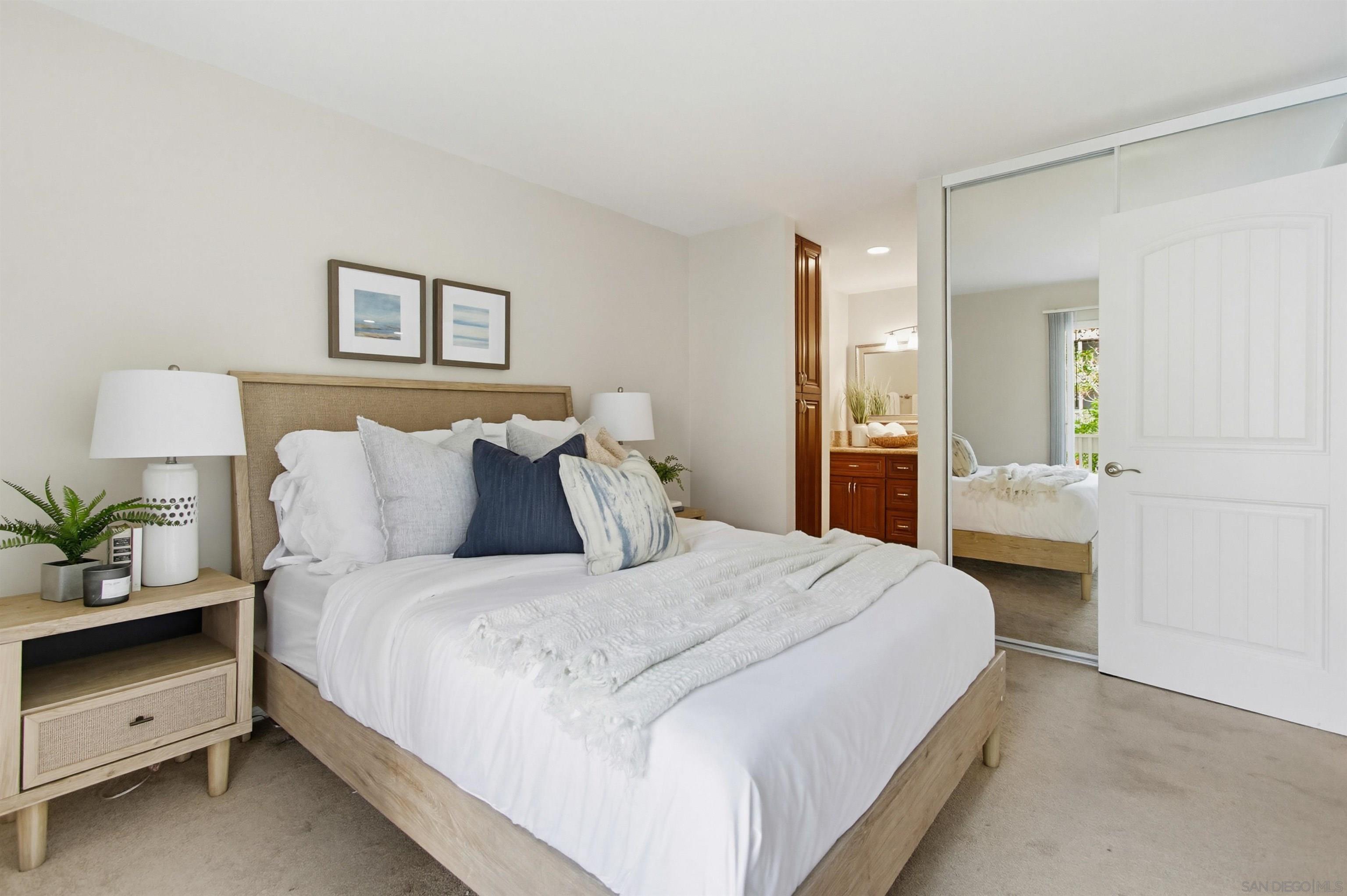 Detail Gallery Image 7 of 24 For 1775  Diamond St  #220,  San Diego,  CA 92109 - 2 Beds | 2 Baths