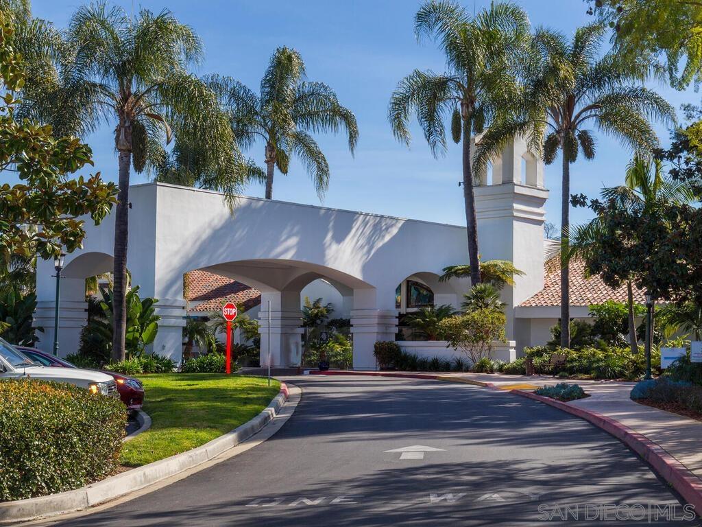 Detail Gallery Image 38 of 46 For 4710  Galicia Way, Oceanside,  CA 92056 - 2 Beds | 2 Baths