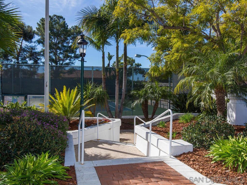 Detail Gallery Image 39 of 46 For 4710  Galicia Way, Oceanside,  CA 92056 - 2 Beds | 2 Baths