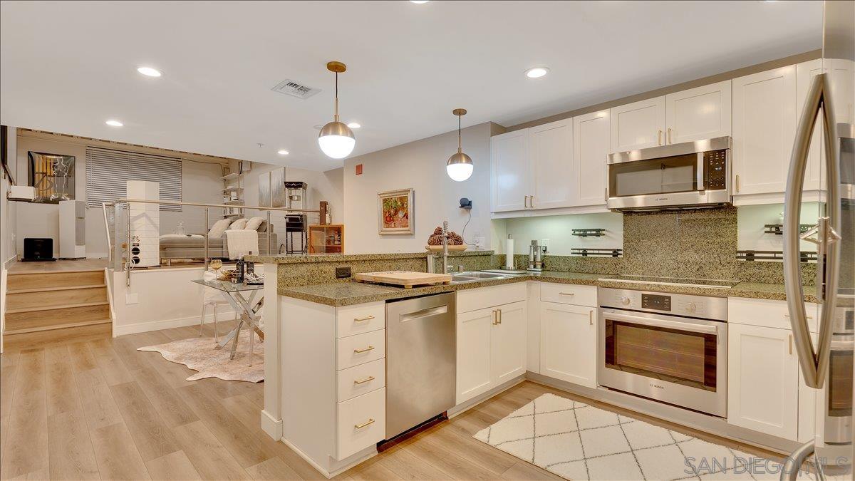 Detail Gallery Image 10 of 41 For 1150  J St  #102,  San Diego,  CA 92101 - 1 Beds | 1/1 Baths