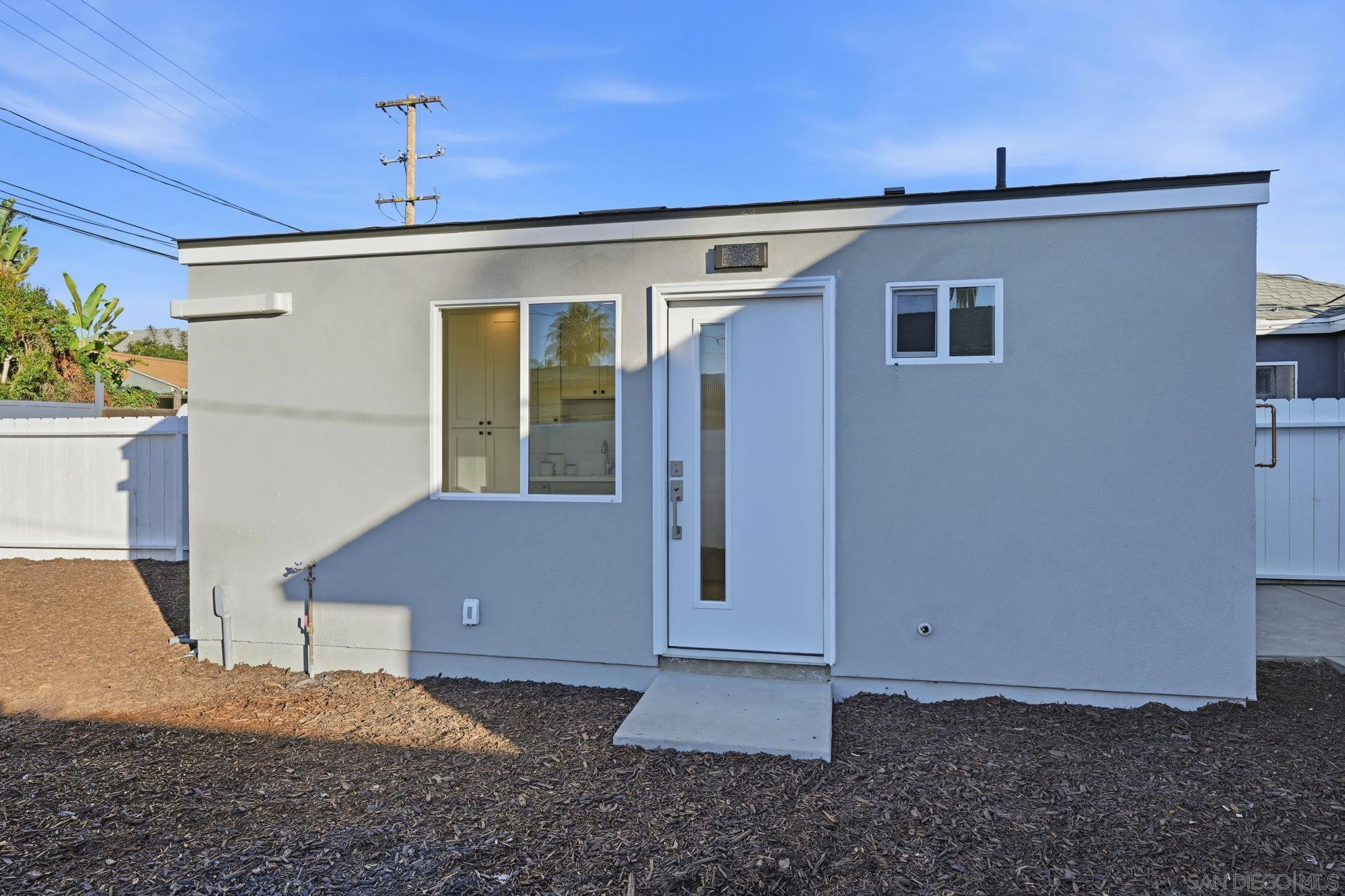 Detail Gallery Image 21 of 27 For 4416  40th St, San Diego,  CA 92116 - 4 Beds | 3 Baths