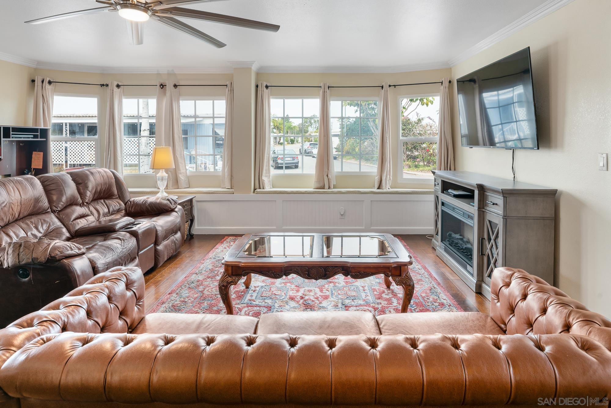 Detail Gallery Image 8 of 51 For 12  Bahia Ln, Oceanside,  CA 92058 - 2 Beds | 2 Baths