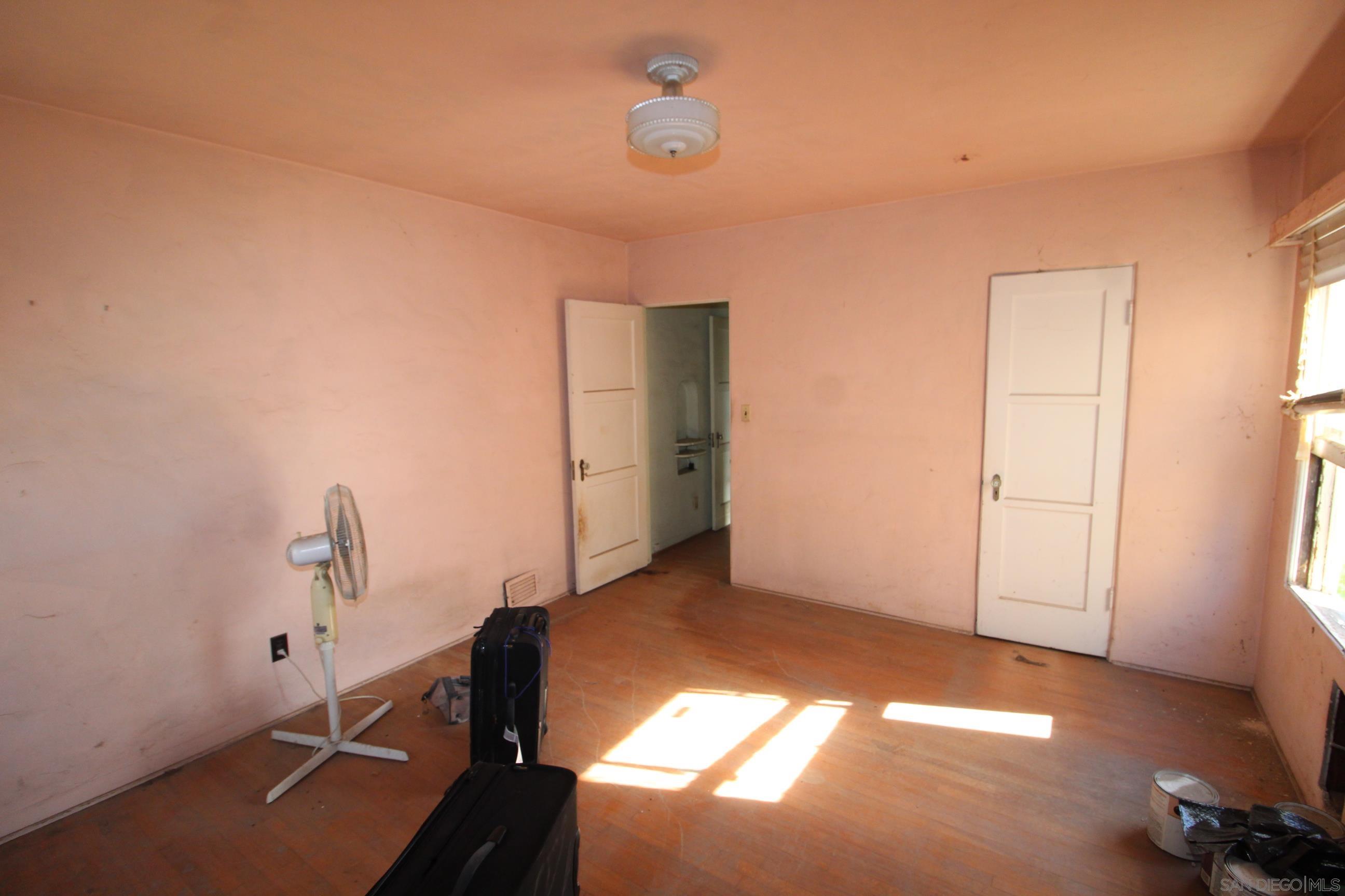 Detail Gallery Image 24 of 27 For 3255  Marlton Dr, San Diego,  CA 92104 - 2 Beds | 1 Baths