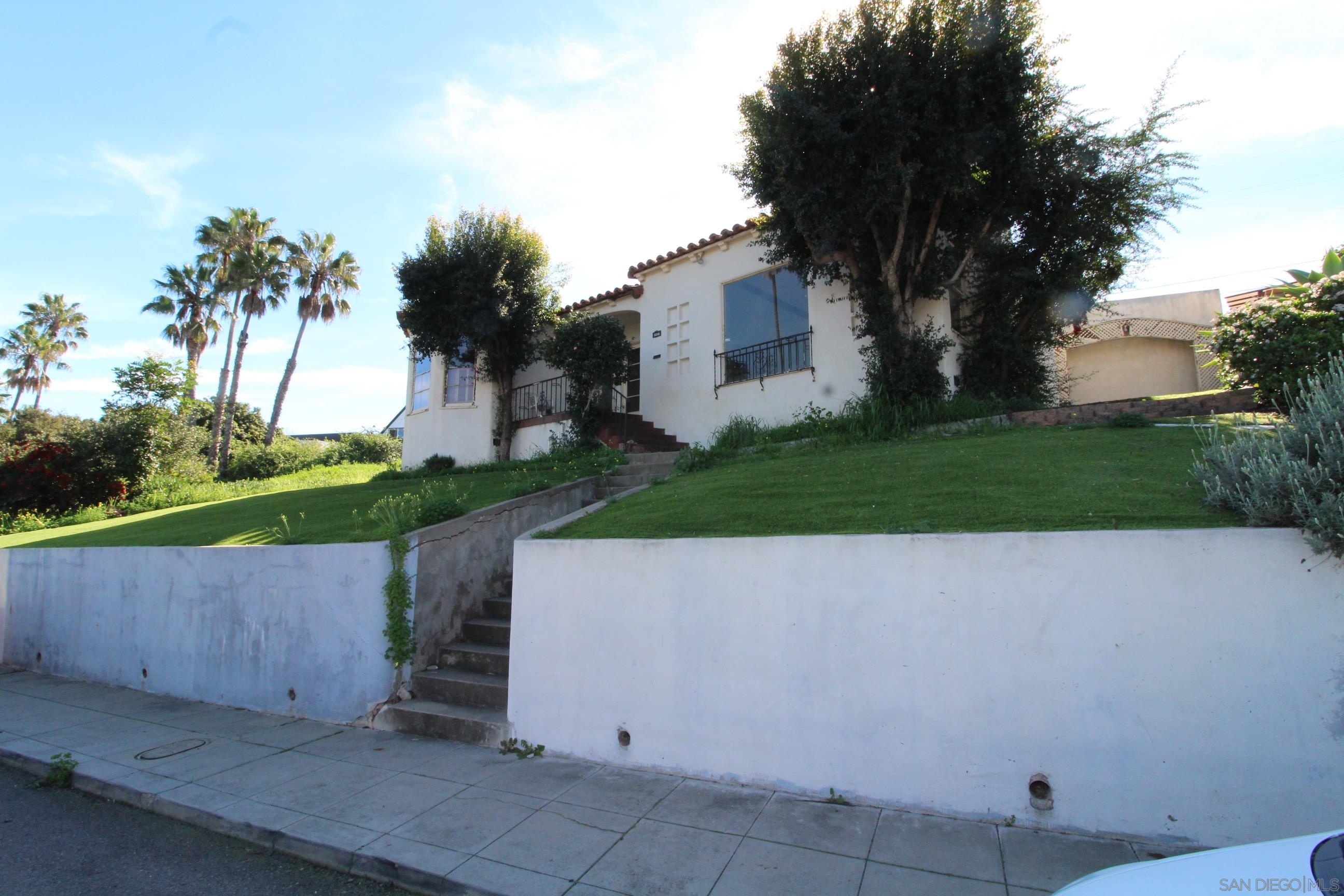 Detail Gallery Image 5 of 27 For 3255  Marlton Dr, San Diego,  CA 92104 - 2 Beds | 1 Baths