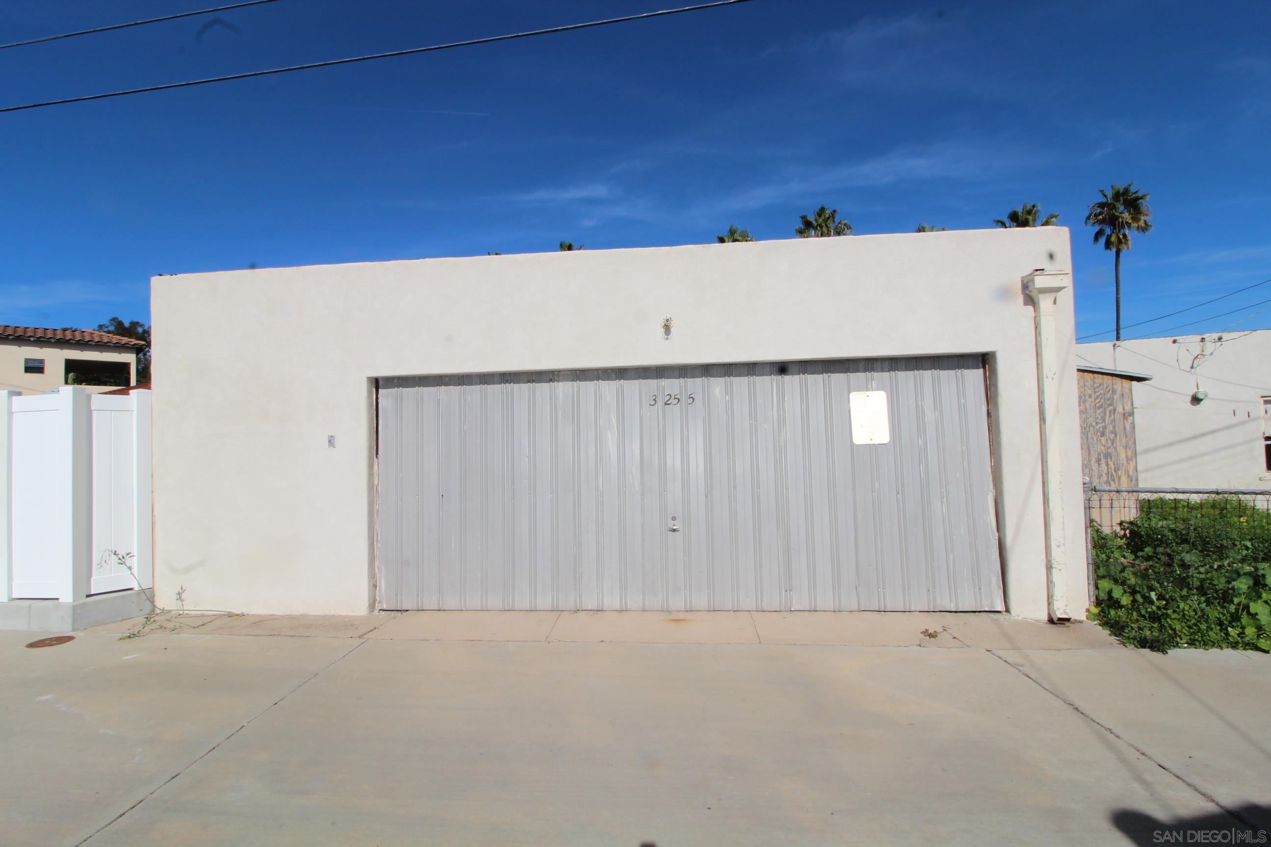 Detail Gallery Image 6 of 27 For 3255  Marlton Dr, San Diego,  CA 92104 - 2 Beds | 1 Baths