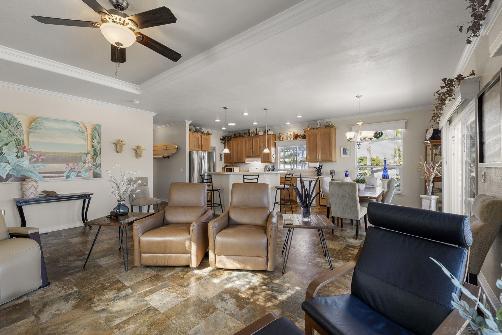 Detail Gallery Image 7 of 35 For 444 N El Camino Real  Spc 48,  Encinitas,  CA 92024 - 3 Beds | 2 Baths