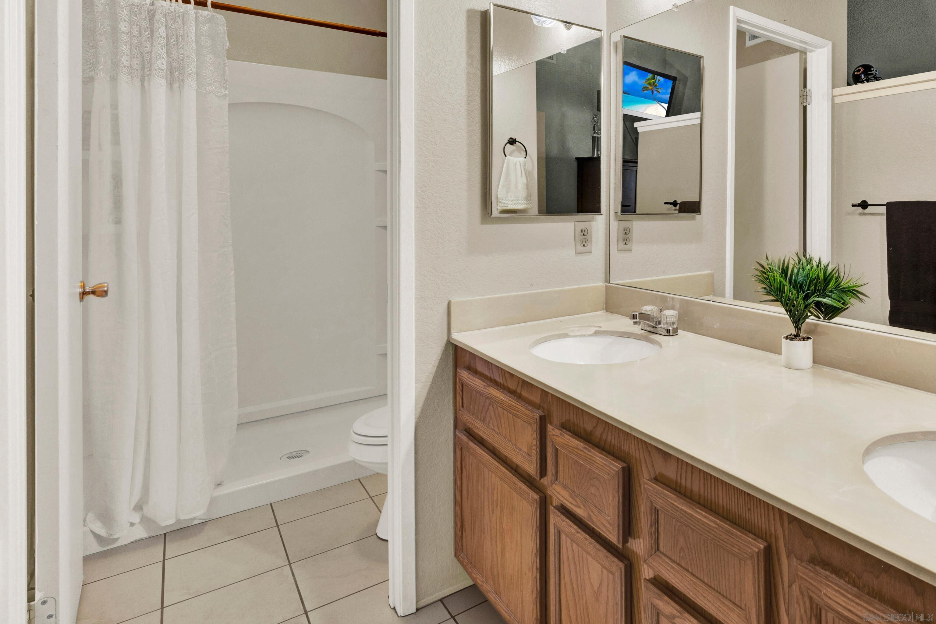 Detail Gallery Image 29 of 51 For 350  Windjammer Cir, Chula Vista,  CA 91910 - 2 Beds | 2/1 Baths