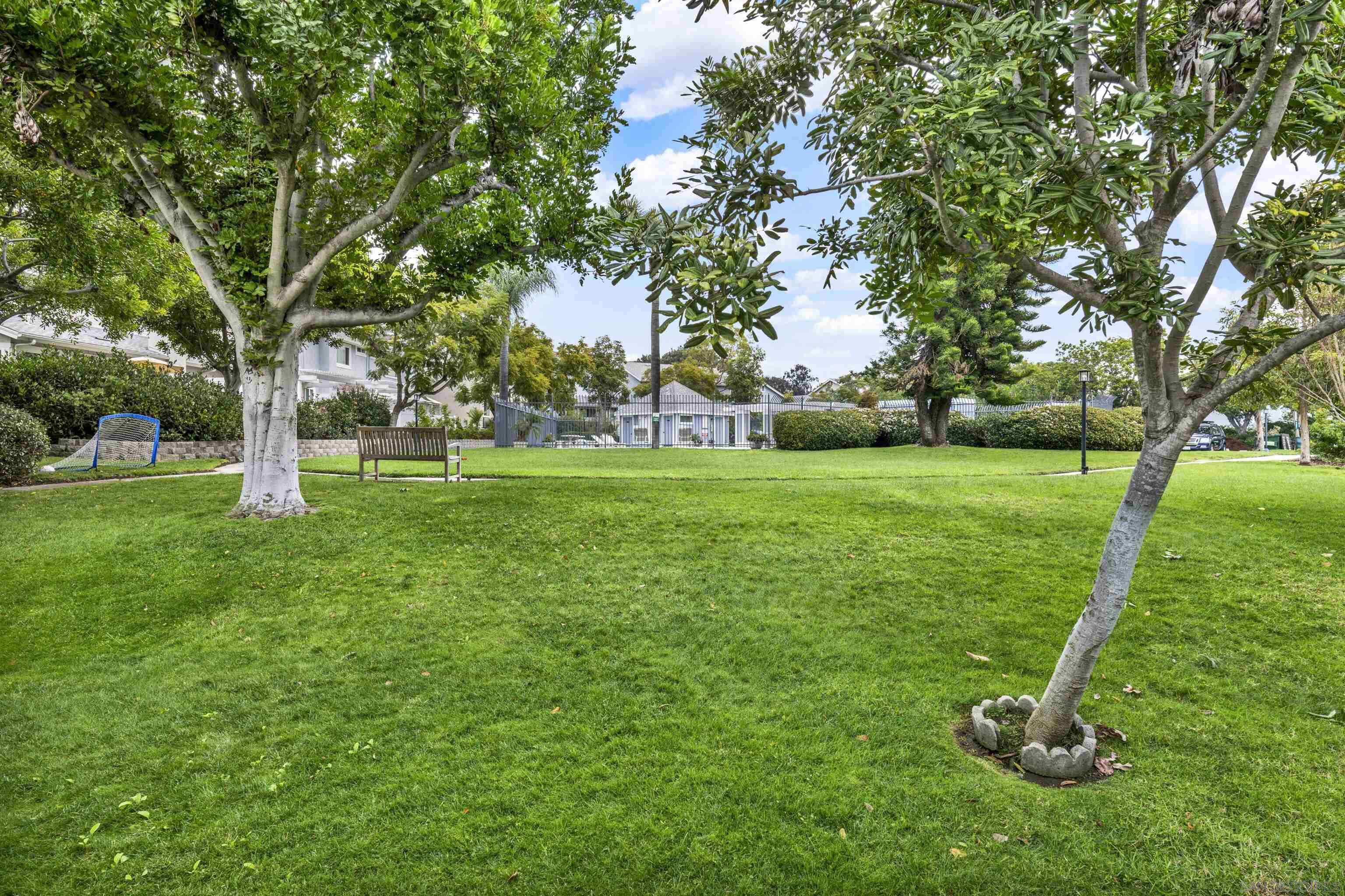 Detail Gallery Image 37 of 51 For 350  Windjammer Cir, Chula Vista,  CA 91910 - 2 Beds | 2/1 Baths