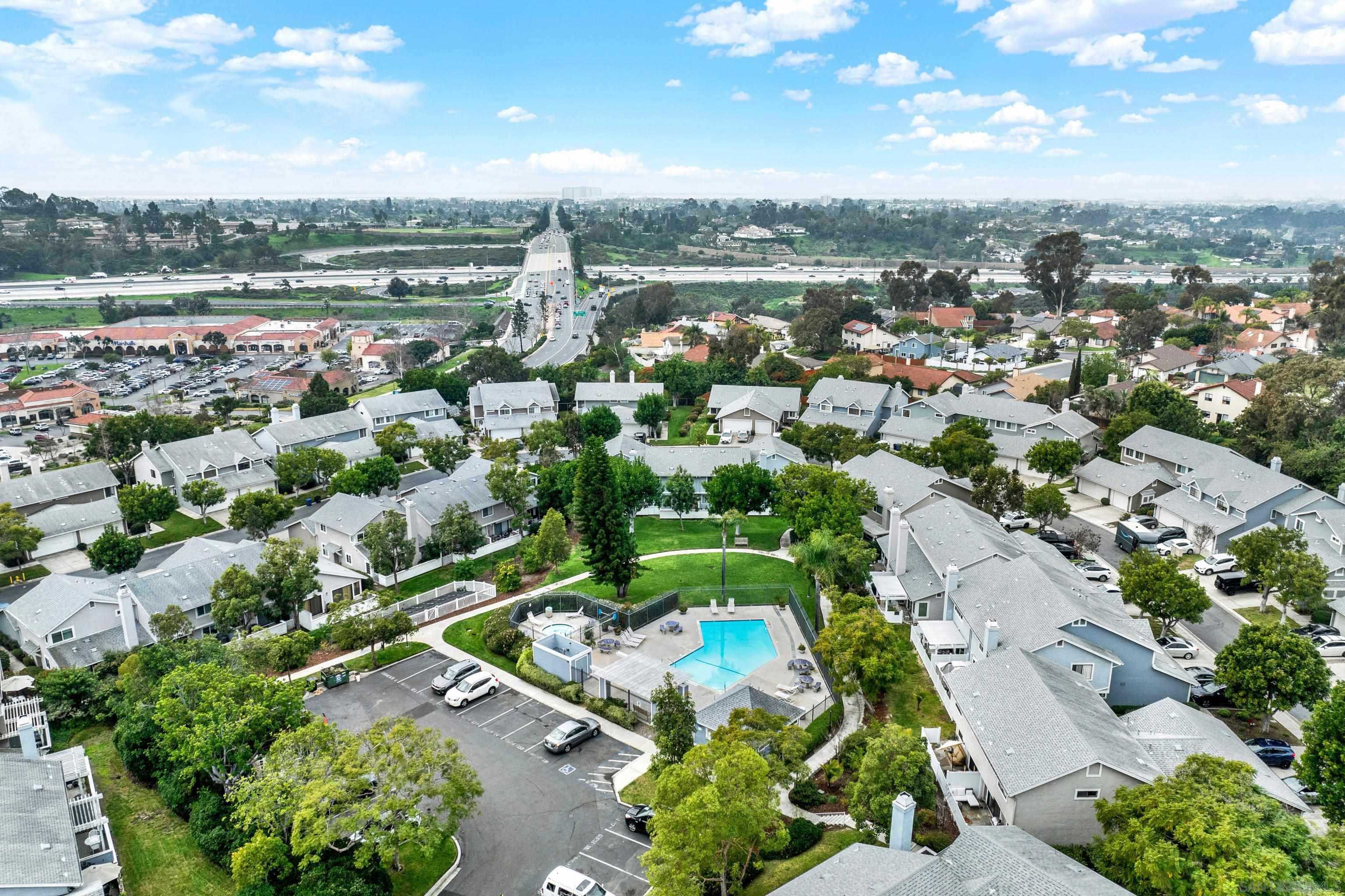 Detail Gallery Image 43 of 51 For 350  Windjammer Cir, Chula Vista,  CA 91910 - 2 Beds | 2/1 Baths