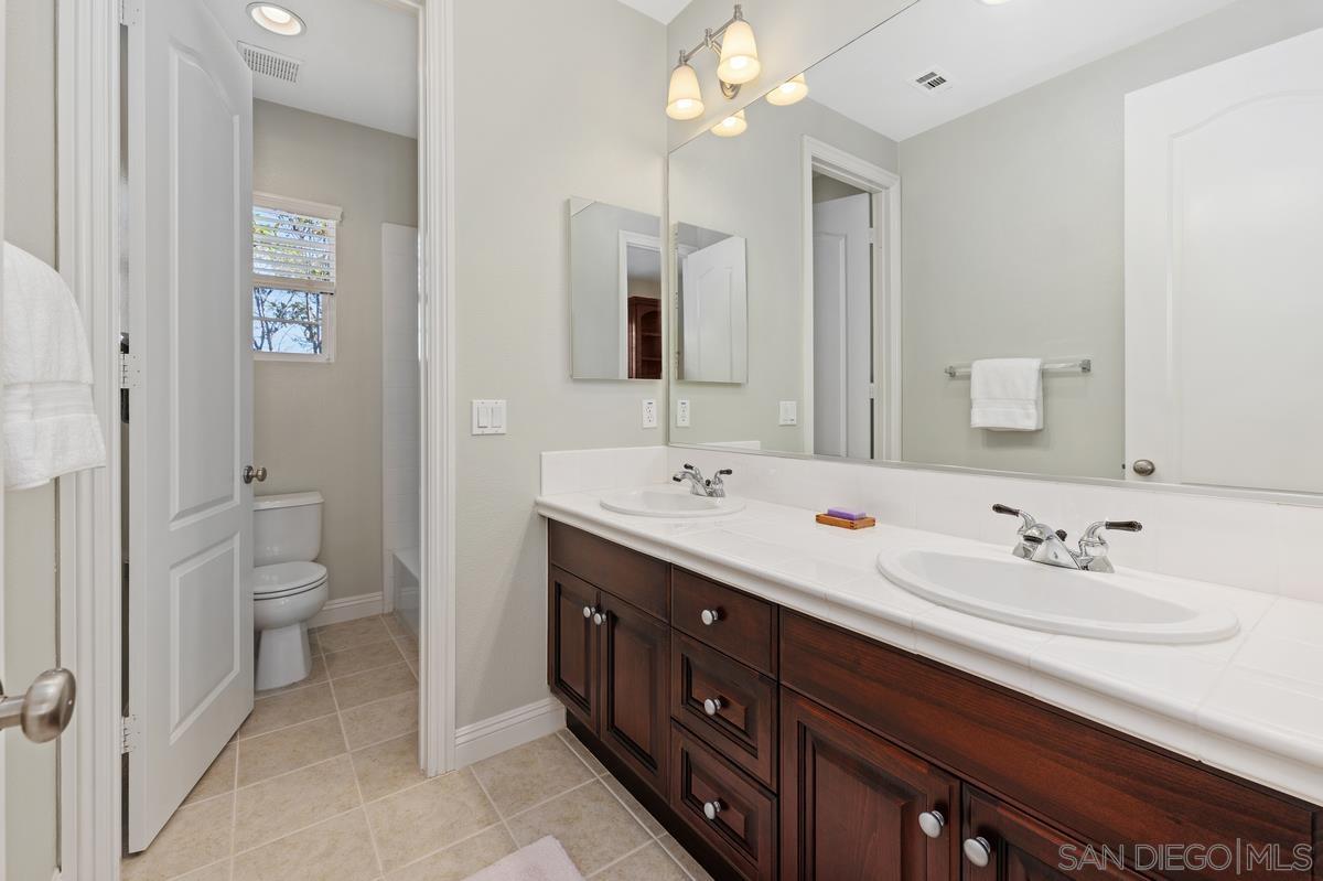 Detail Gallery Image 23 of 33 For 6376  Huntington Dr, Carlsbad,  CA 92009 - 4 Beds | 4/1 Baths