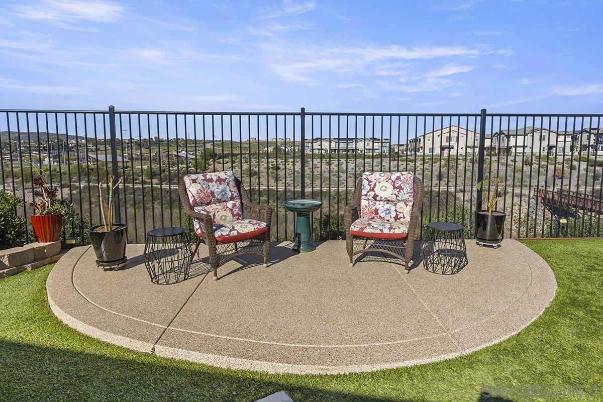 Detail Gallery Image 3 of 69 For 32100  Sedge Way, Temecula,  CA 92591 - 4 Beds | 2/1 Baths