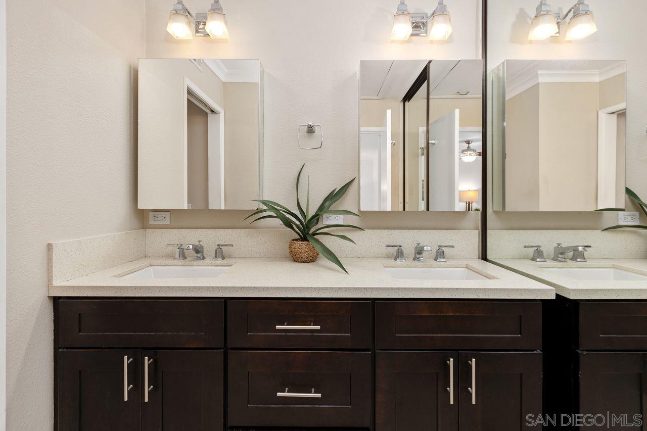 Detail Gallery Image 14 of 27 For 11152  Vivaracho Way, San Diego,  CA 92124 - 4 Beds | 2 Baths