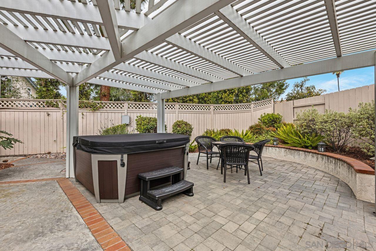 Detail Gallery Image 23 of 27 For 11152  Vivaracho Way, San Diego,  CA 92124 - 4 Beds | 2 Baths
