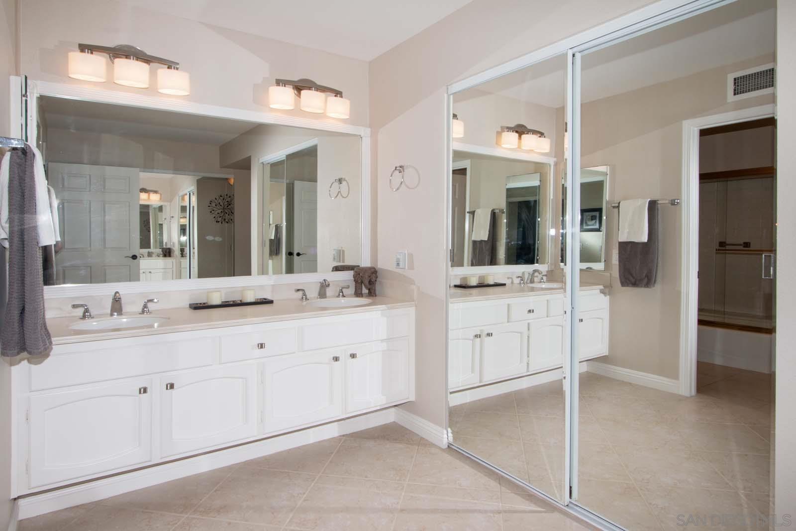 Detail Gallery Image 28 of 64 For 17489  Carnton Way, San Diego,  CA 92128 - 2 Beds | 2 Baths