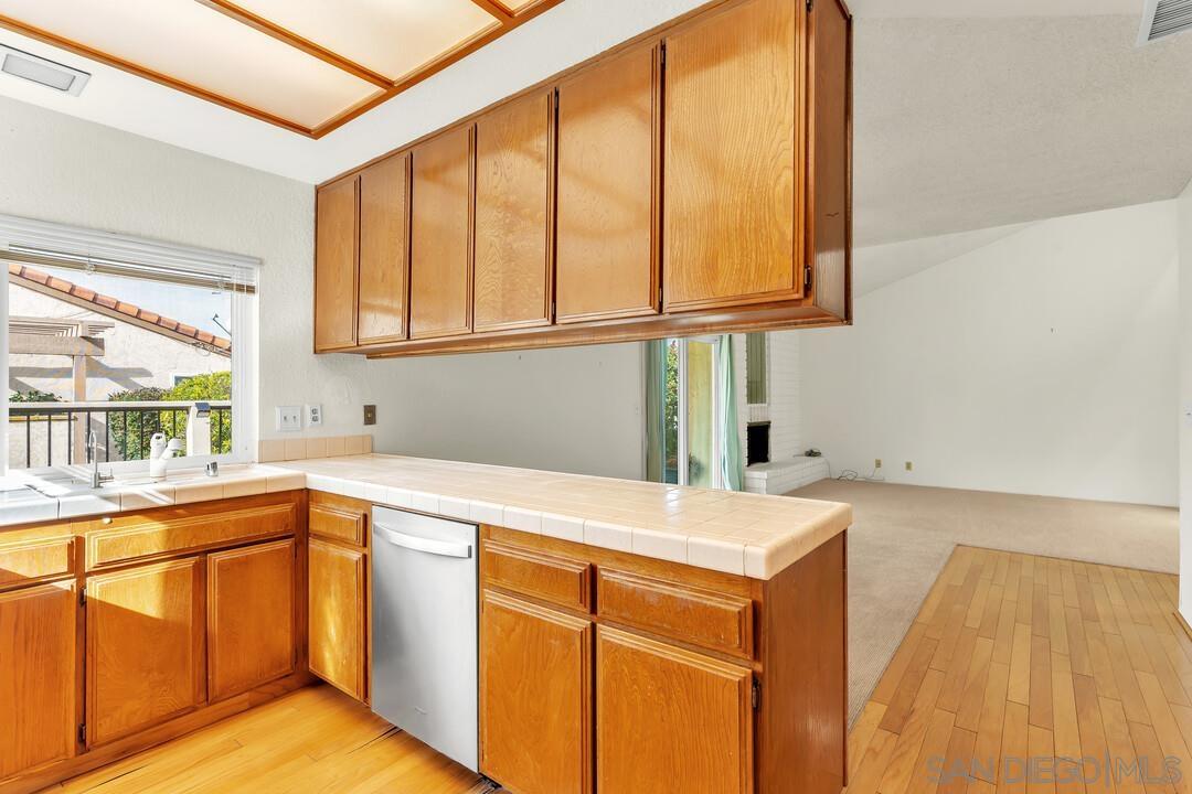 Detail Gallery Image 15 of 44 For 1234  Granada Way, San Marcos,  CA 92078 - 3 Beds | 2 Baths