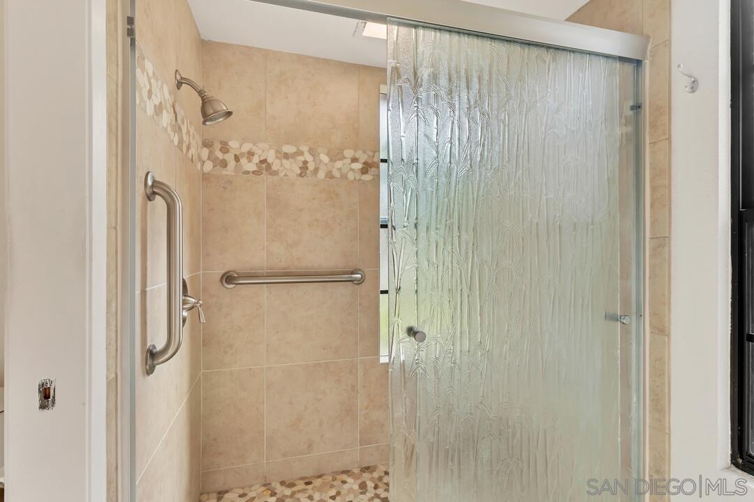 Detail Gallery Image 28 of 44 For 1234  Granada Way, San Marcos,  CA 92078 - 3 Beds | 2 Baths