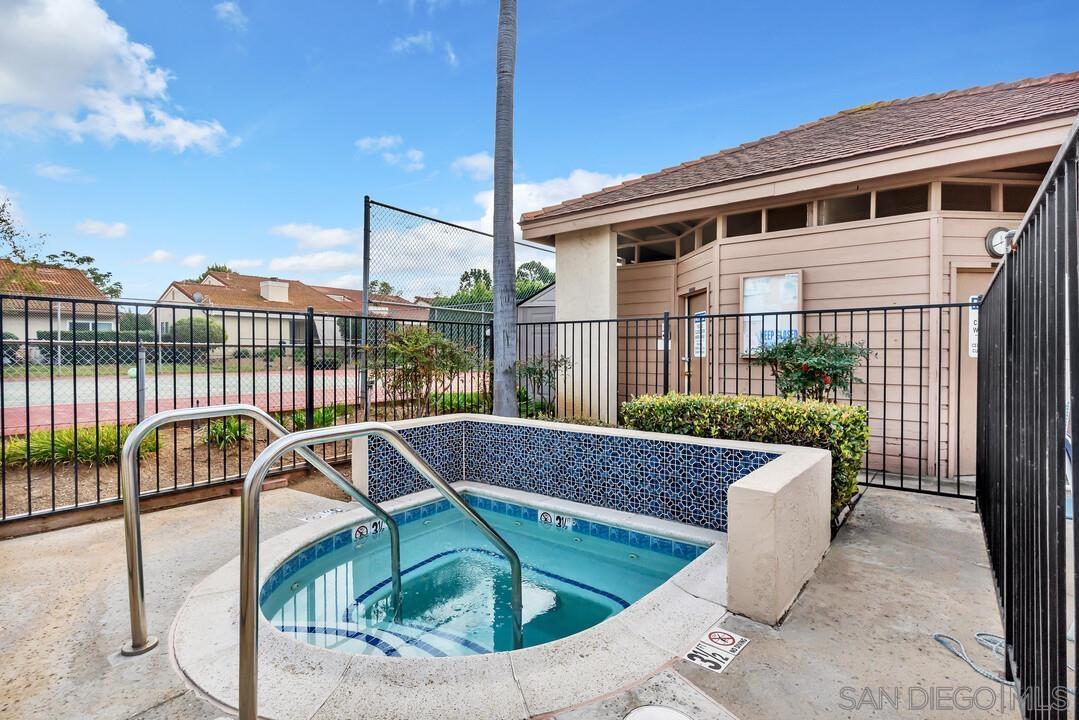 Detail Gallery Image 37 of 44 For 1234  Granada Way, San Marcos,  CA 92078 - 3 Beds | 2 Baths