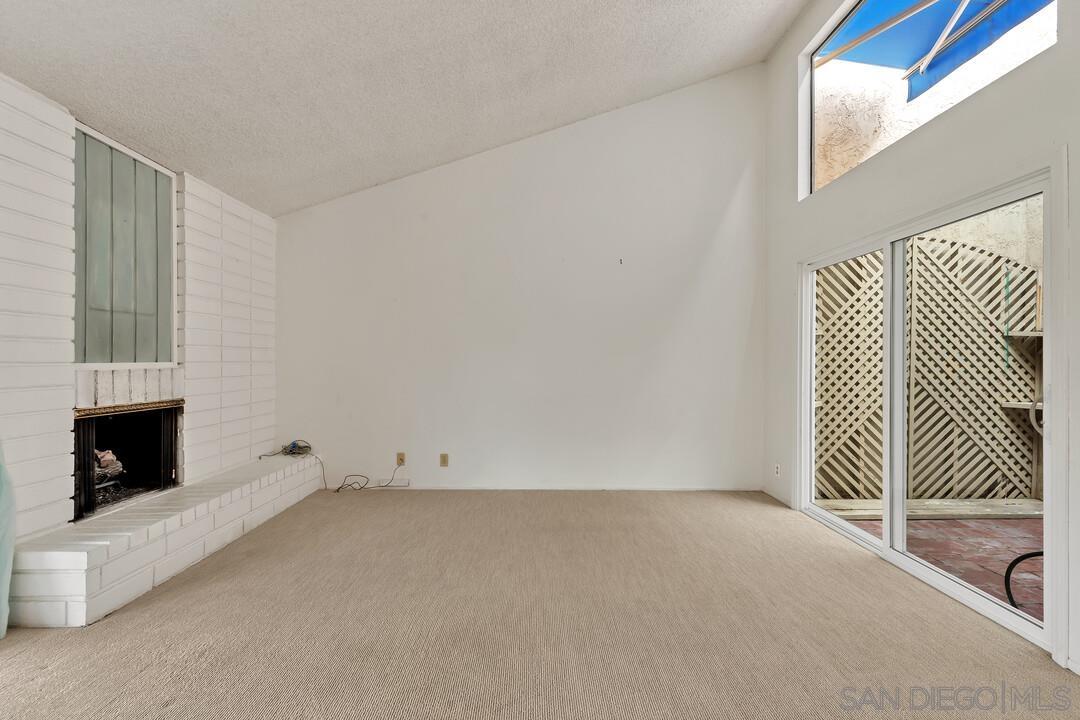 Detail Gallery Image 7 of 44 For 1234  Granada Way, San Marcos,  CA 92078 - 3 Beds | 2 Baths