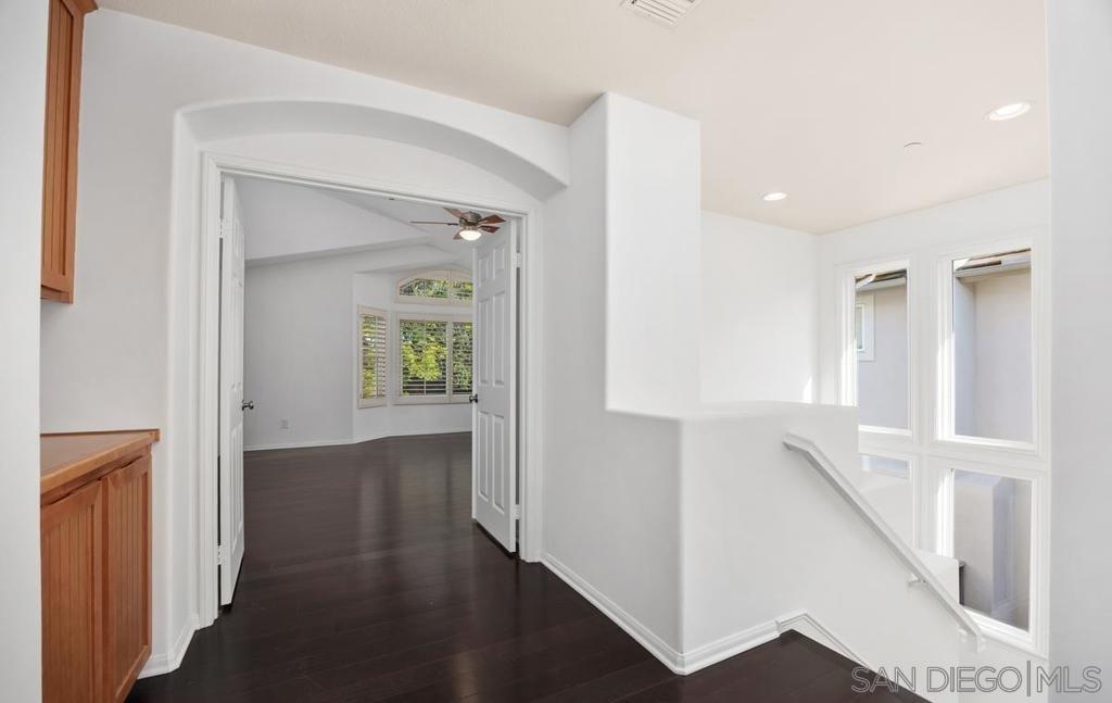Detail Gallery Image 18 of 35 For 1090  Alexandra Ln, Encinitas,  CA 92024 - 4 Beds | 2/1 Baths