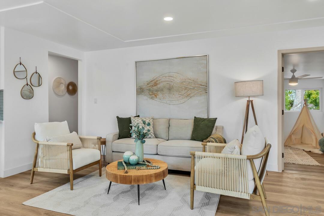 Detail Gallery Image 5 of 37 For 5230  Nutmeg Street, San Diego,  CA 92105 - 3 Beds | 2 Baths