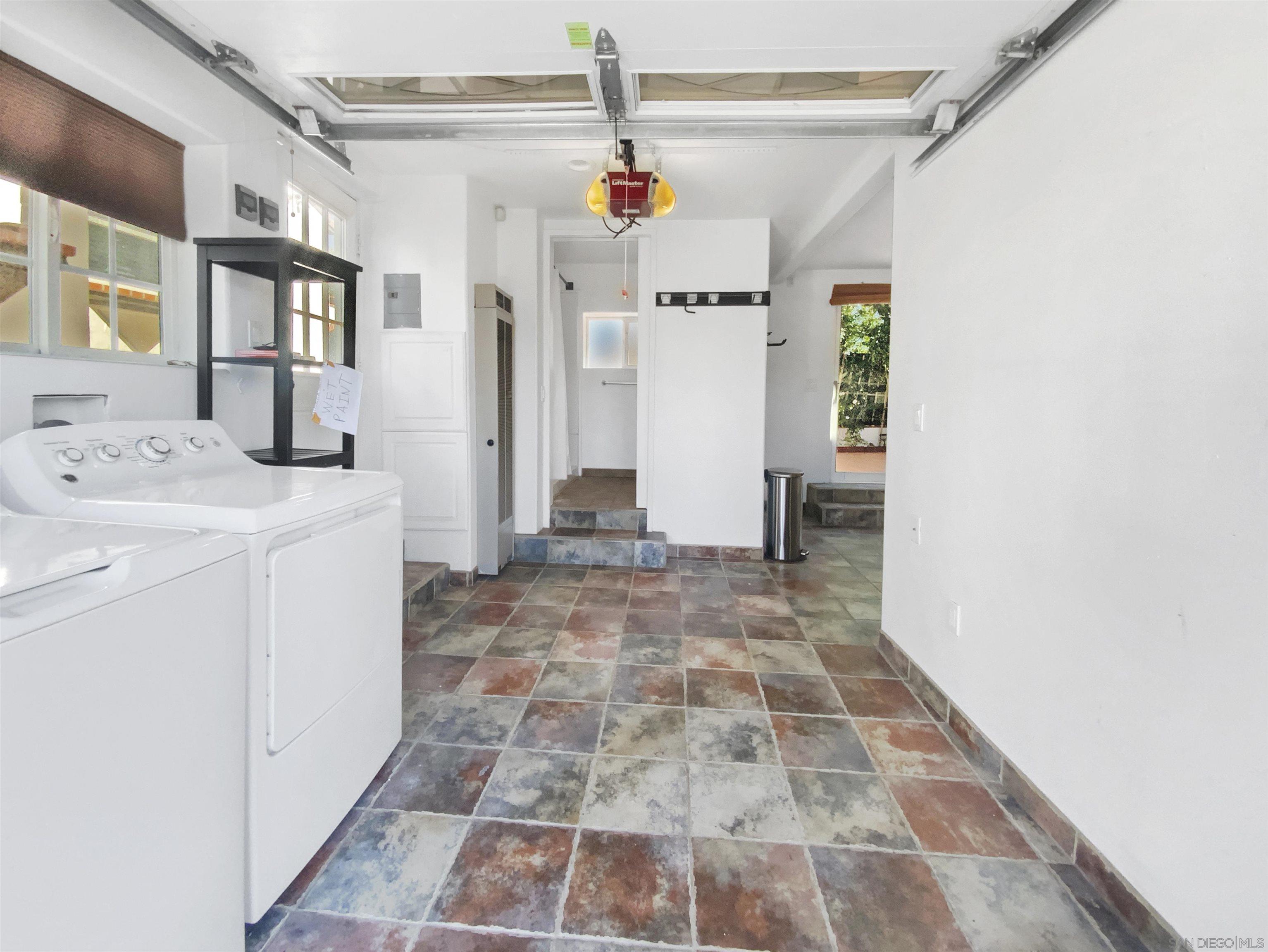 Detail Gallery Image 32 of 45 For 2541  Haller St, San Diego,  CA 92104 - 2 Beds | 1 Baths