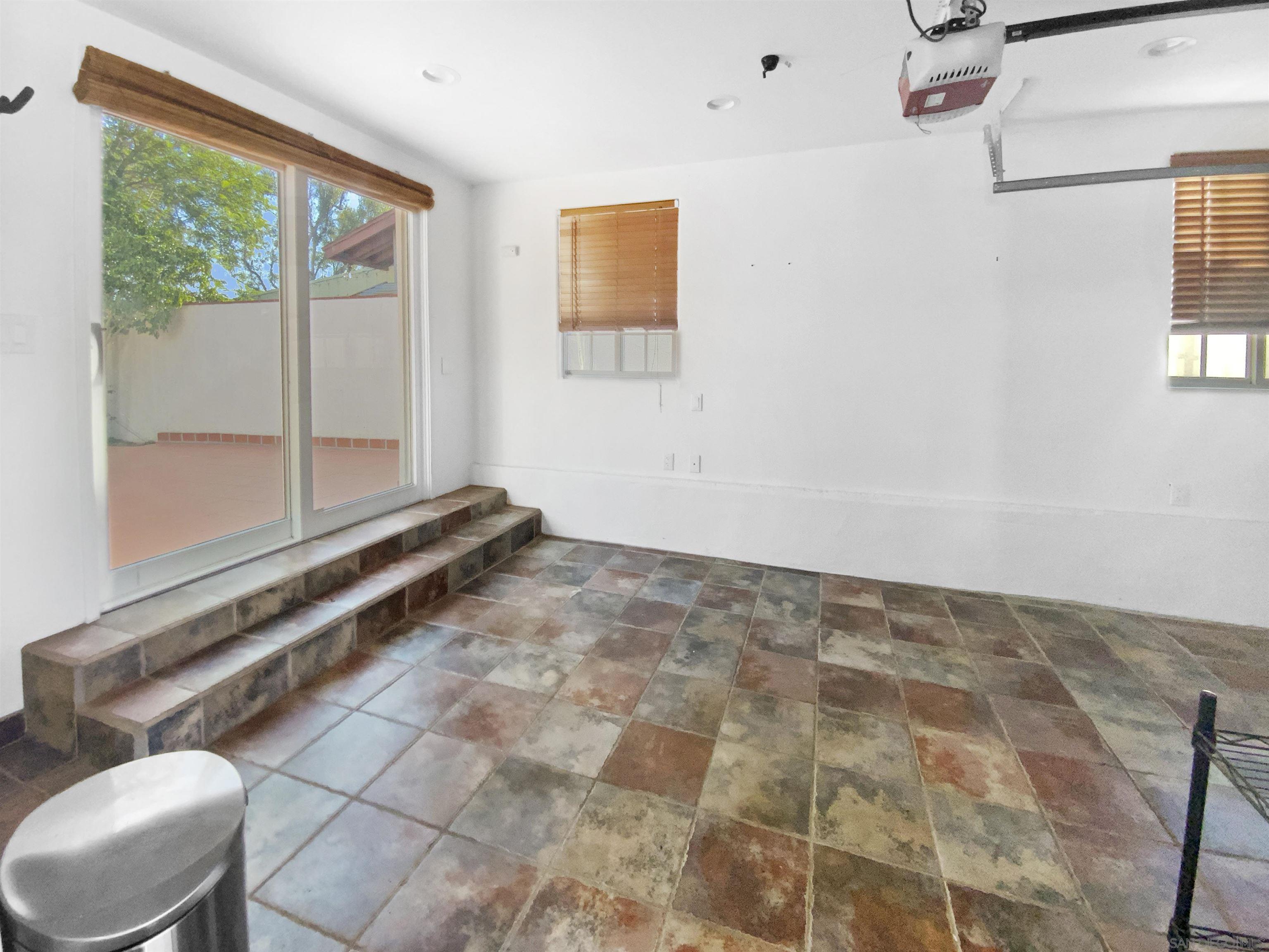 Detail Gallery Image 33 of 45 For 2541  Haller St, San Diego,  CA 92104 - 2 Beds | 1 Baths